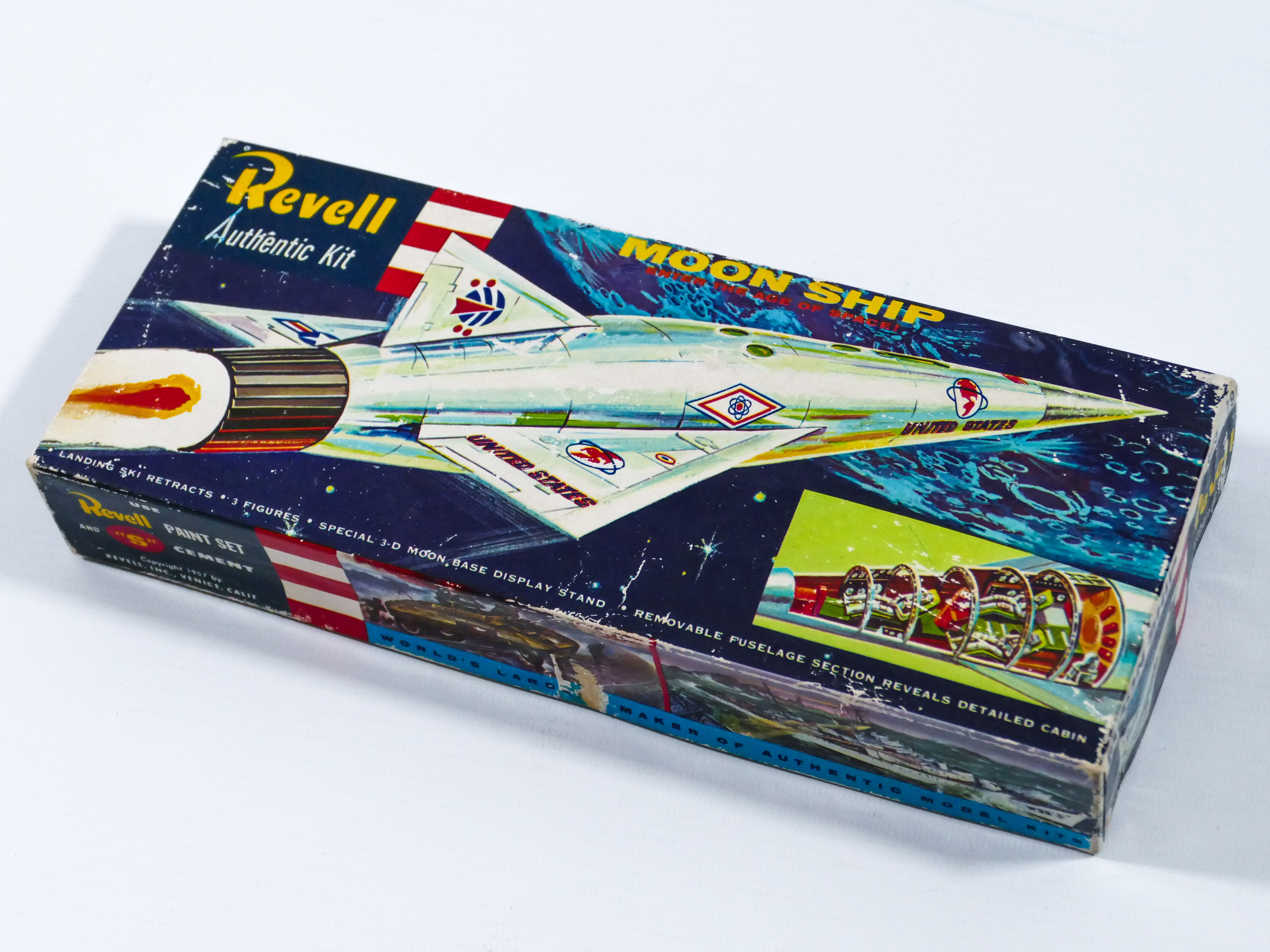 MOON SHIP REVELL VINTAGE PLASTIC MODEL KIT ROCKET SPACESHIP SPACE TOY 1957 USA UNITED STATES UNUSED