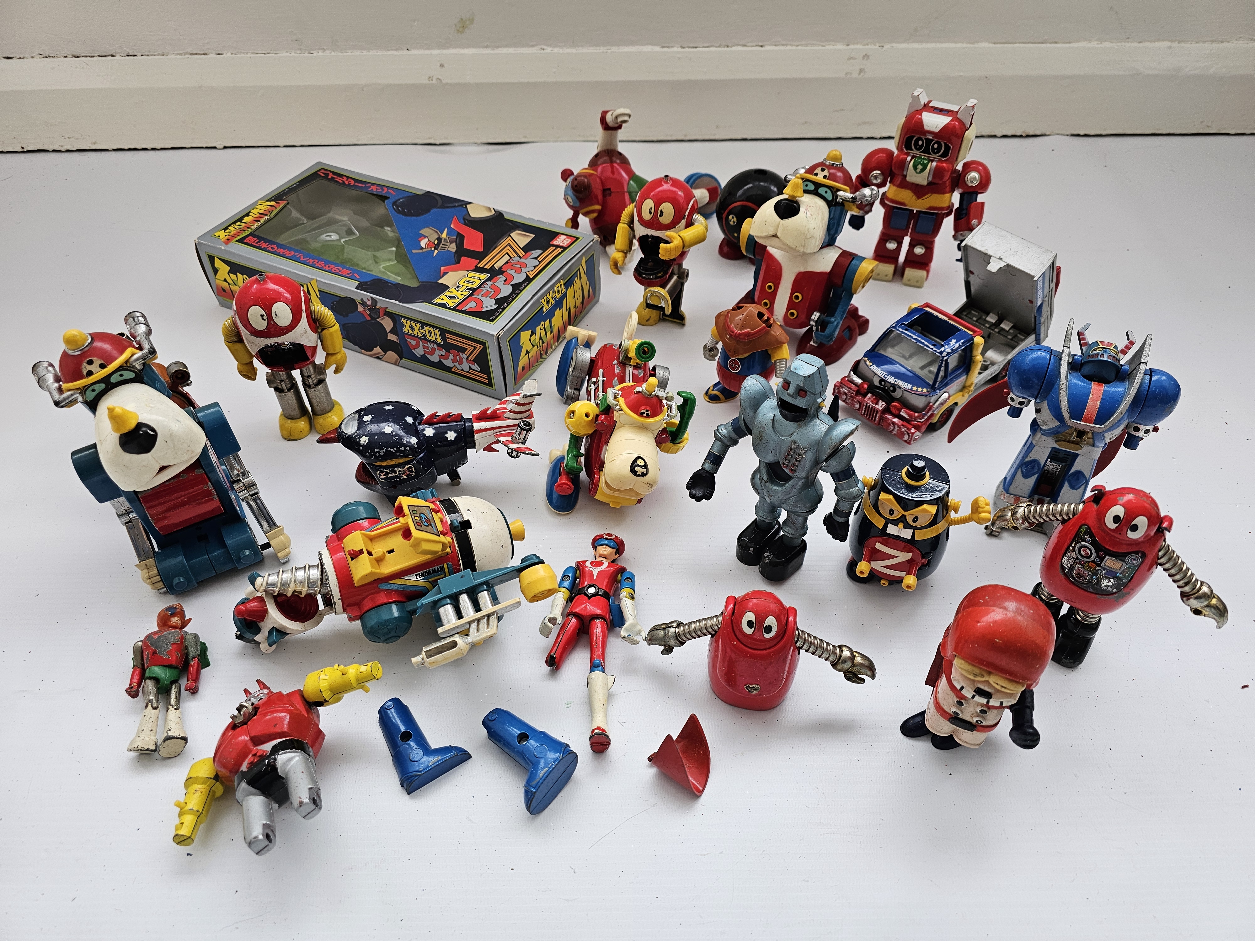 LARGE VINTAGE MIXED LOT CHOGOKIN TOY ROBOT POPY JAPAN 1980s VEHICLES TAKARA GODAIKIN ROBOT8CHAN