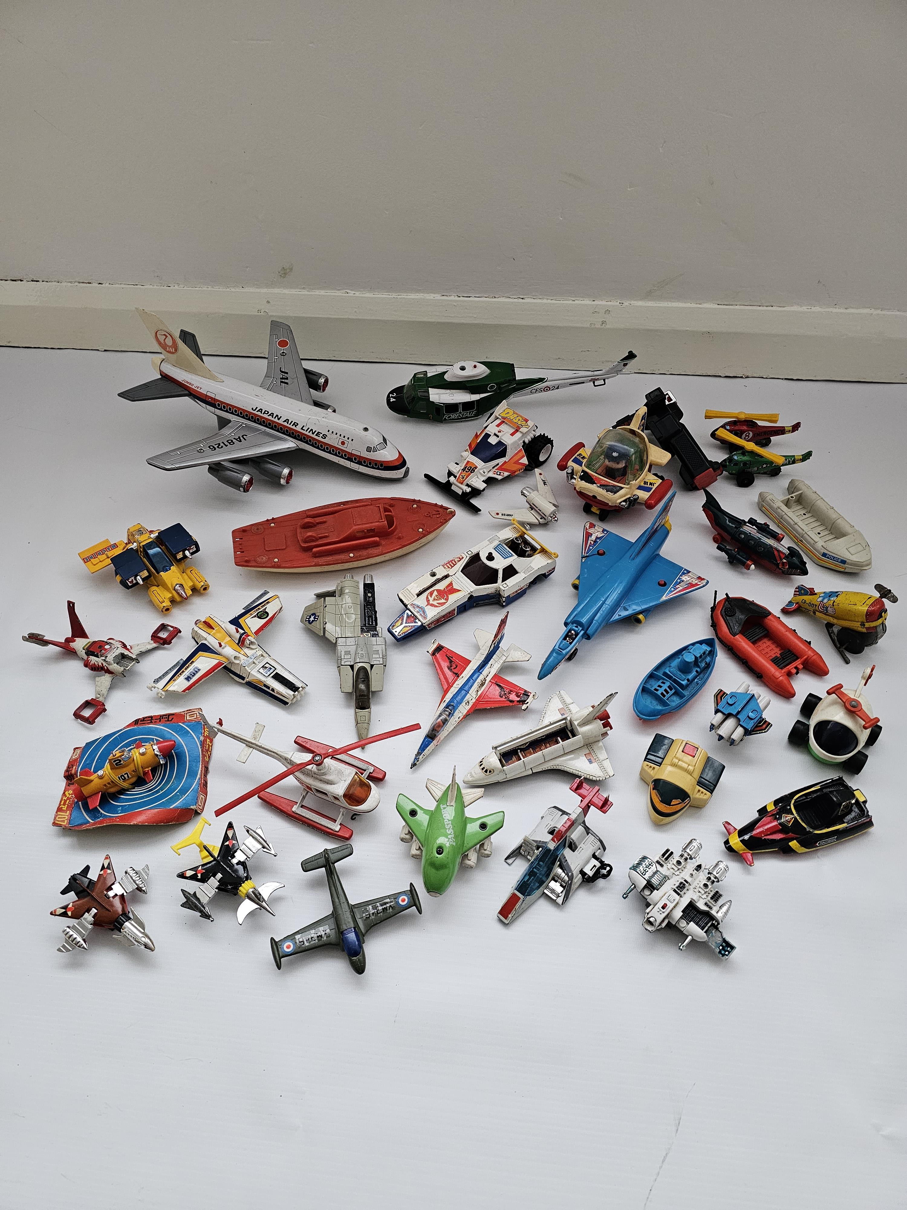 VINTAGE LOT DIE-CAST PLANES VEHICLES SPACE TOY JAPAN THUNDERBIRDS PLASTIC ROCKET BOAT JET AIRPLANE