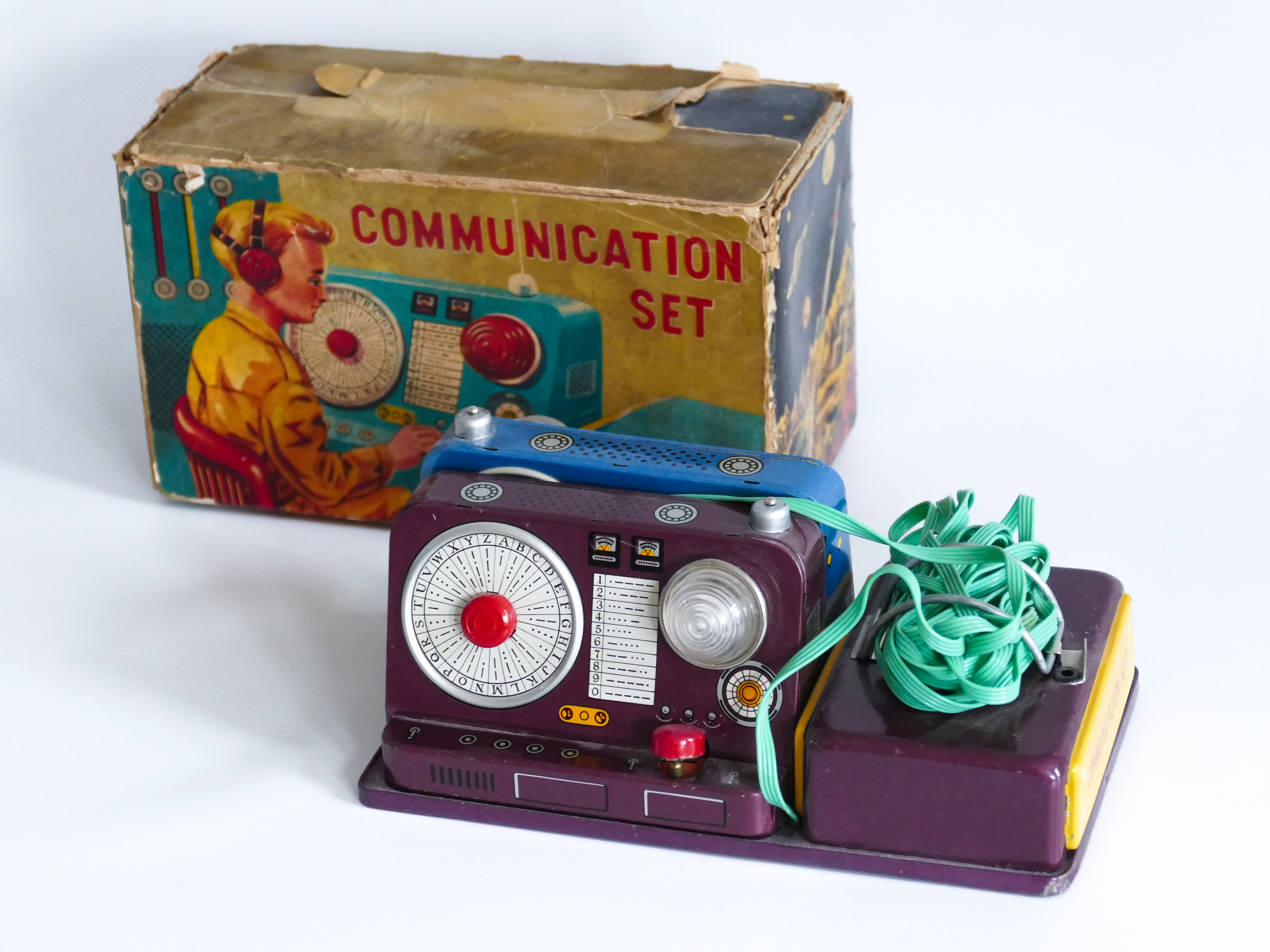 MASUDAYA COMMUNICATION SET TIN SPACE TOY 1950'S JAPAN MORSE CODE ROBOT ASTRONAUT NOMURA YONEZAWA - Image 2 of 3