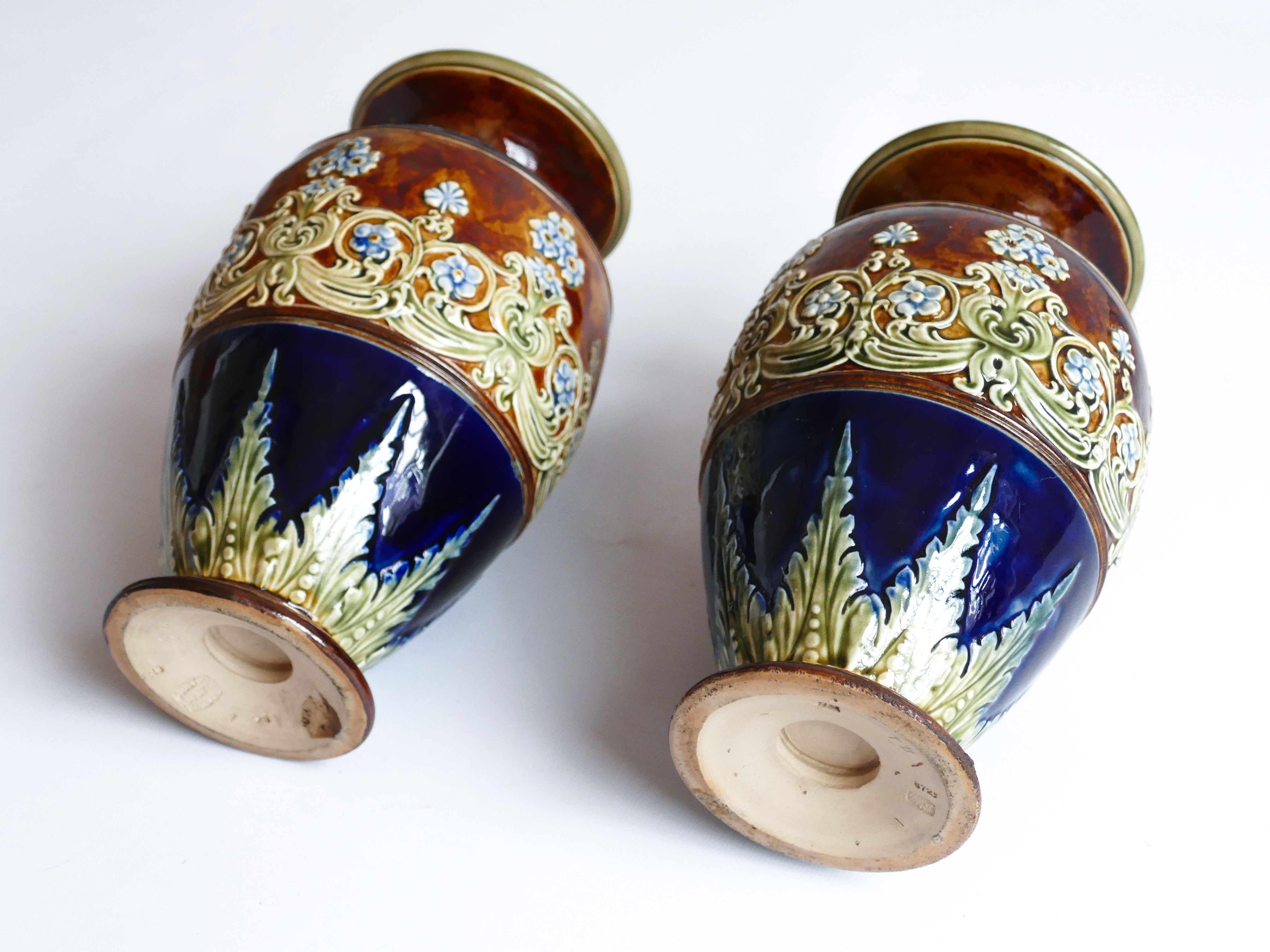 ROYAL DOULTON PAIR OF ANTIQUE VASES CHINA FLORAL DECORATION MADE IN ENGLAND LAMBETH WARE - Image 3 of 4