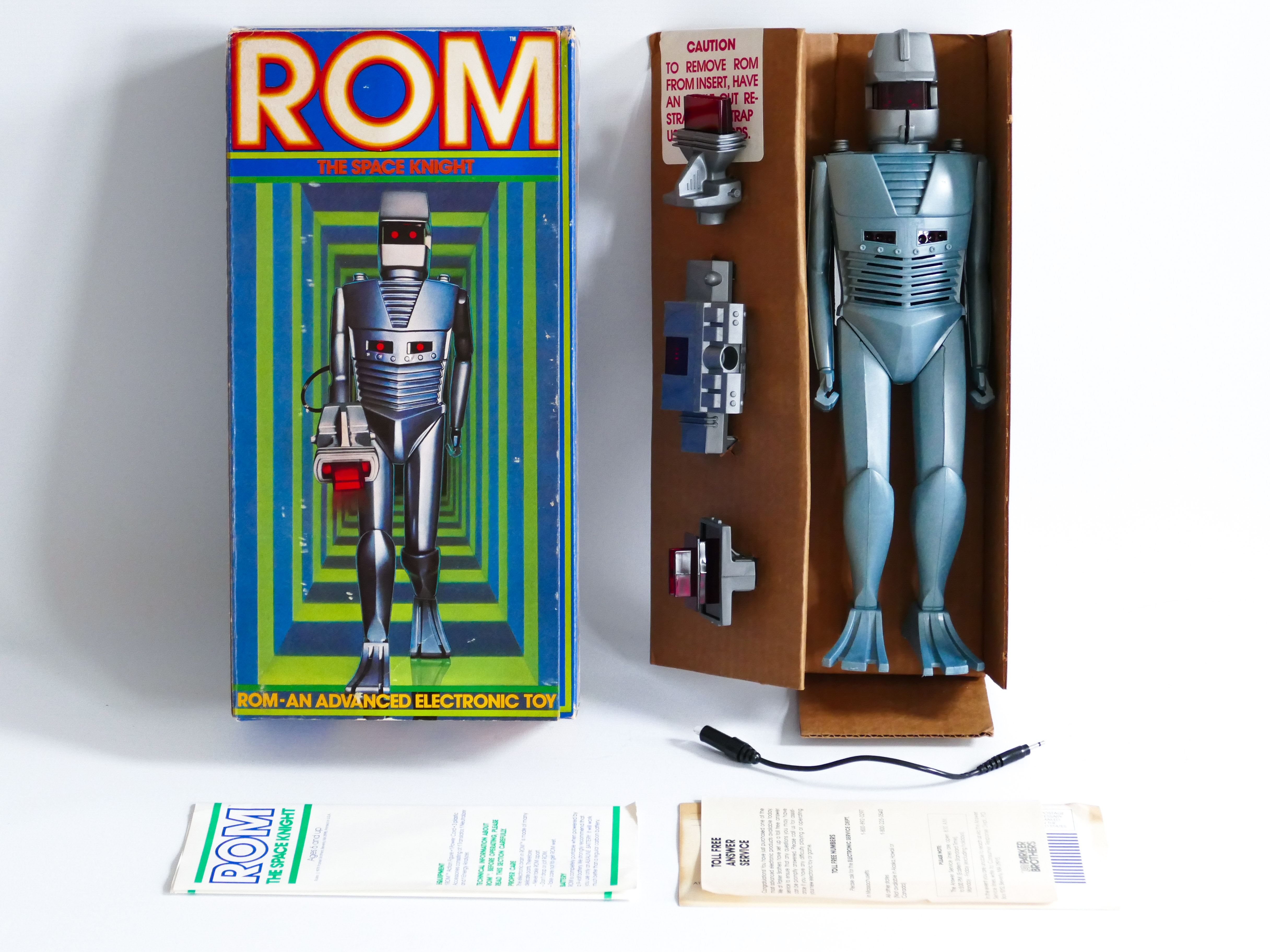 ROM THE SPACE KNIGHT ACTION MAN ELECTRONIC SPACE ROBOT TOY VINTAGE ACTION FIGURE PARKER BROTHERS - Image 2 of 3