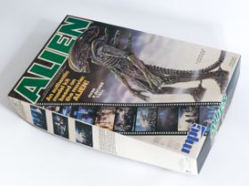 MPC FUNDIMENSIONS ALIEN VINTAGE MODEL KIT UNUSED SCI-FI MOVIE MONSTER SCIENCE FICTION ACTION FIGURE