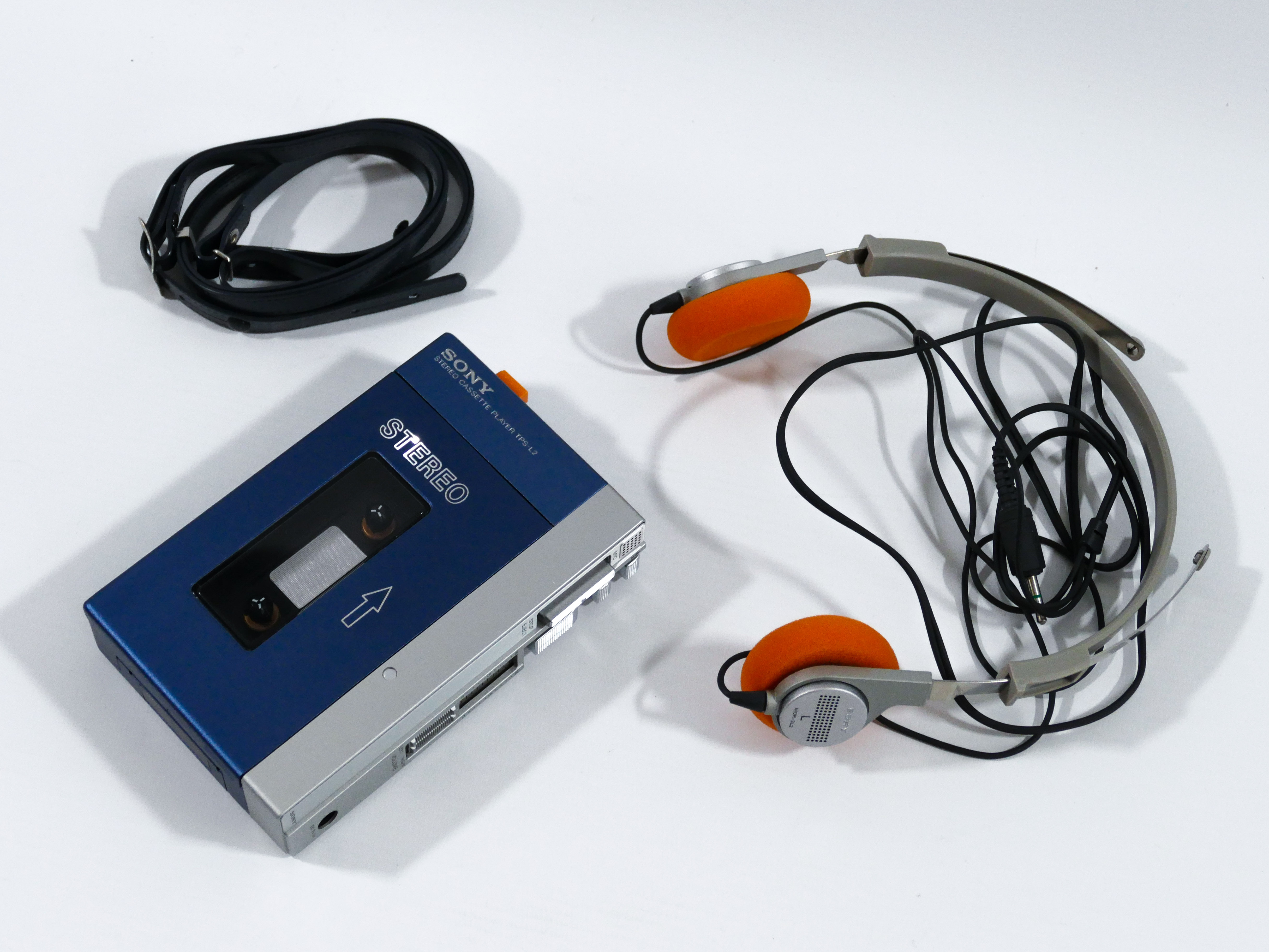 SONY WALKMAN TPS-L2 VINTAGE PERSONAL STEREO CASSETTE RECORDER 1979 JAPAN UNUSED - Image 5 of 5