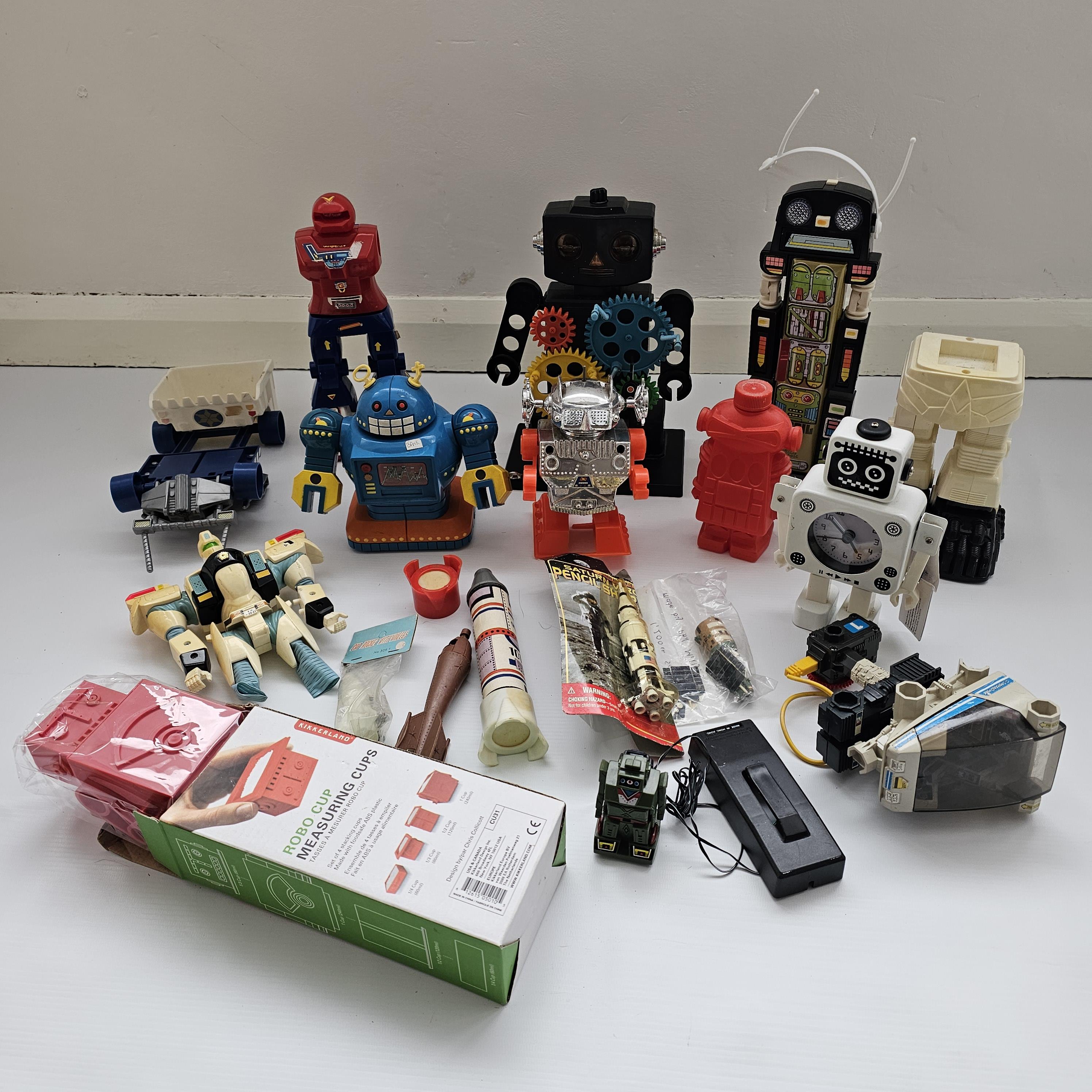 VINTAGE TOY LOT ROBOTS SPACE ROCKET MISSILES BOTTLE ALARM CLOCK REMOTE CONTROL RETRO 1970s