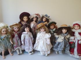 DOLL COLLECTION PERIOD VINTAGE COLLECTABLE PORCELAIN BISQUE LEONARDO KNIGHTSBRIDGE TOY LOT ANTIQUE