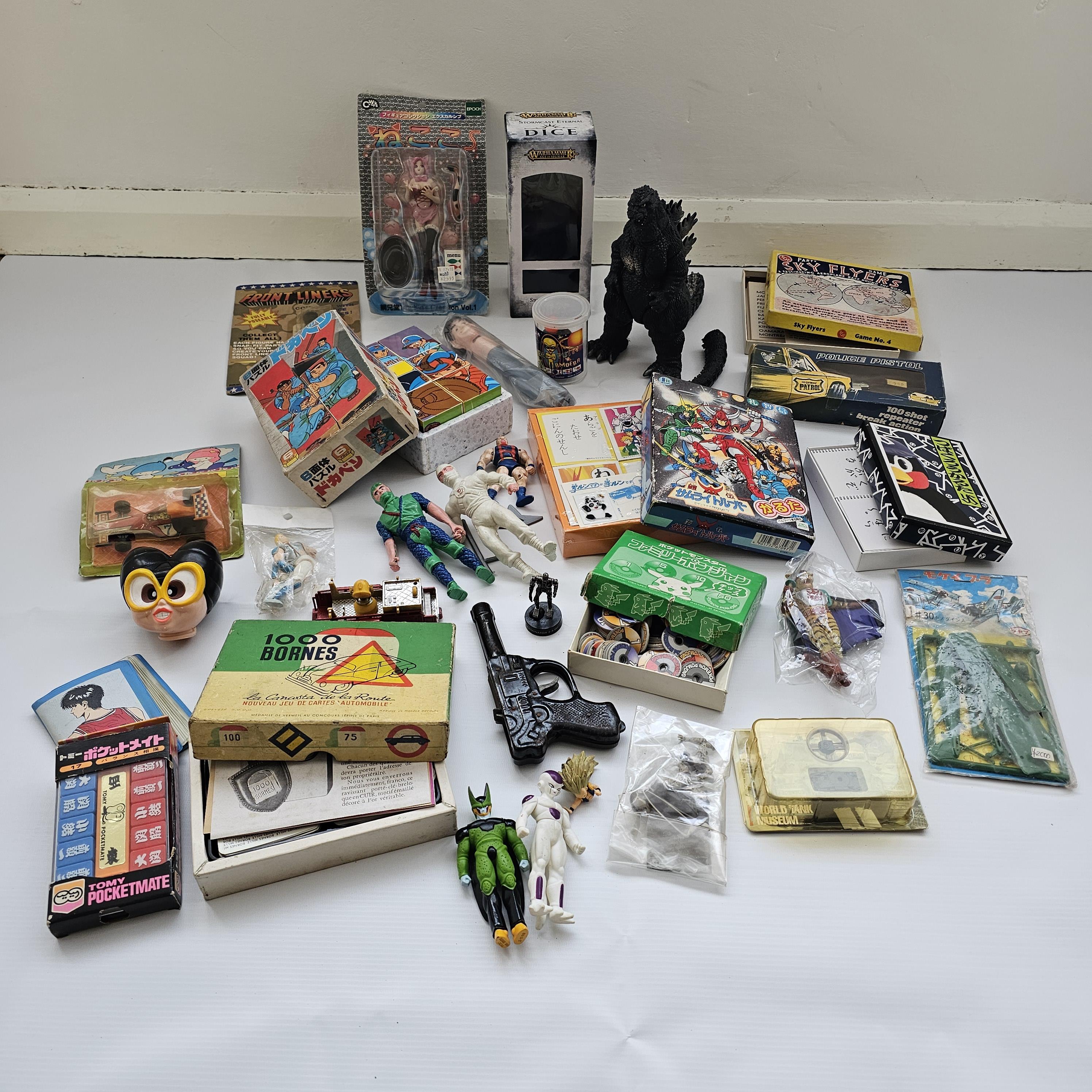 VINTAGE JAPAN TOY LOT GODZILLA WARHAMMER MILITARY WAR MODEL KIT TIGER POKEMON DRAGON BALL MANGA