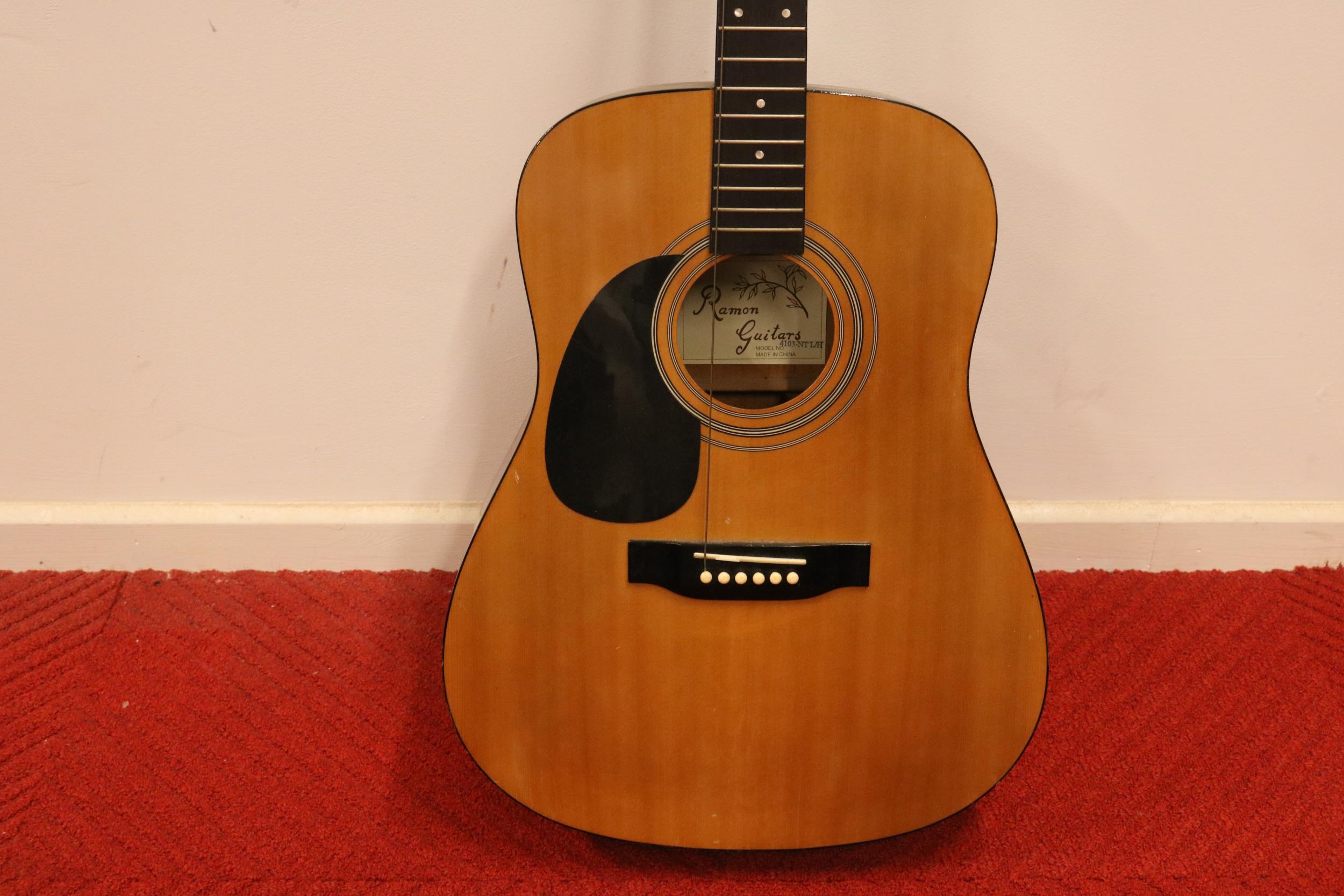 Ramon acoustic Guitar Model Number 4103 - Image 2 of 9