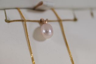 Ernest Jones Gold Necklace Pearl Pendant 2 Grams