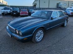 1998 DAIMLER 4.0 V8 AUTO