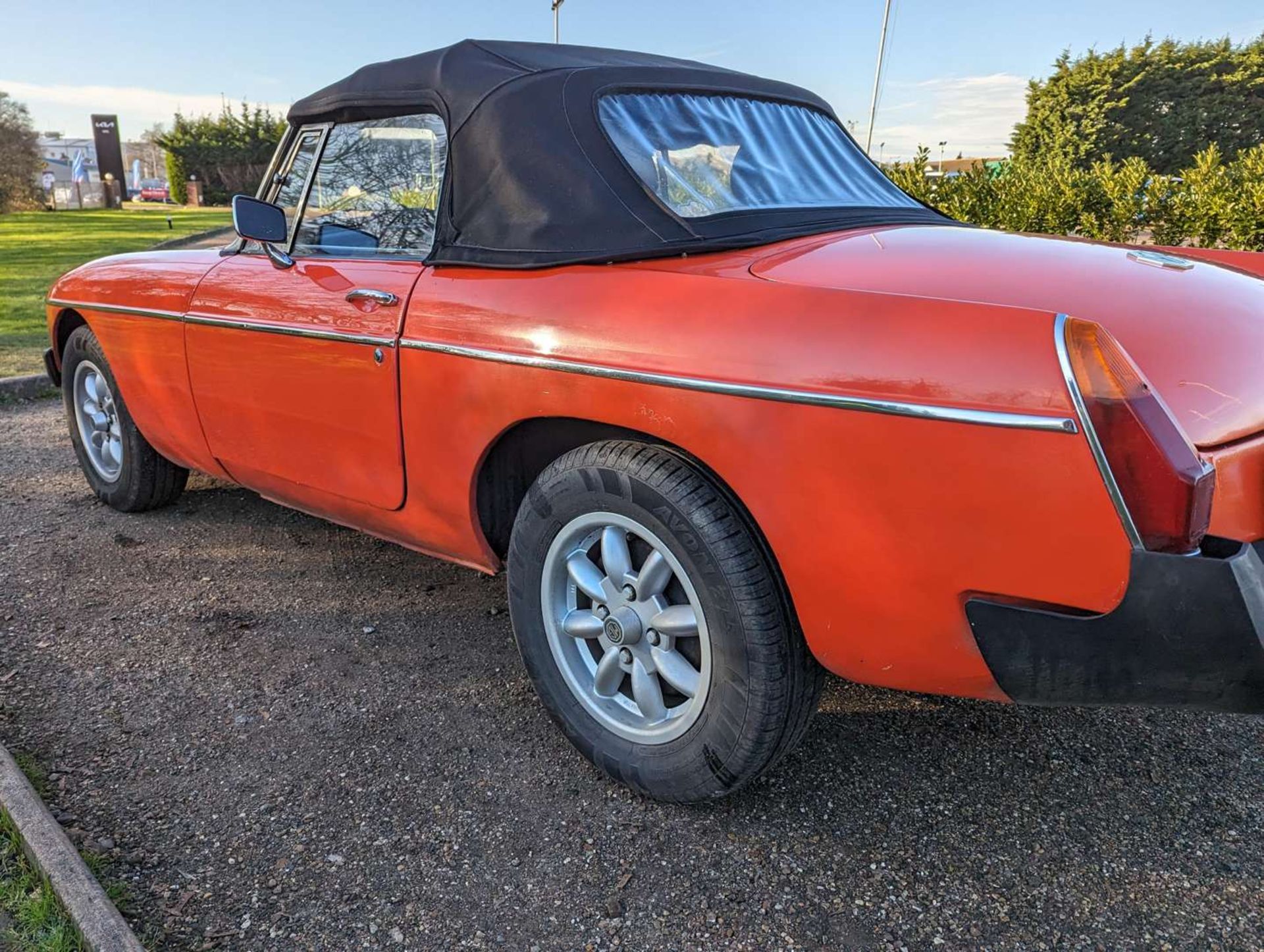 1975 MG B ROADSTER - Image 11 of 28