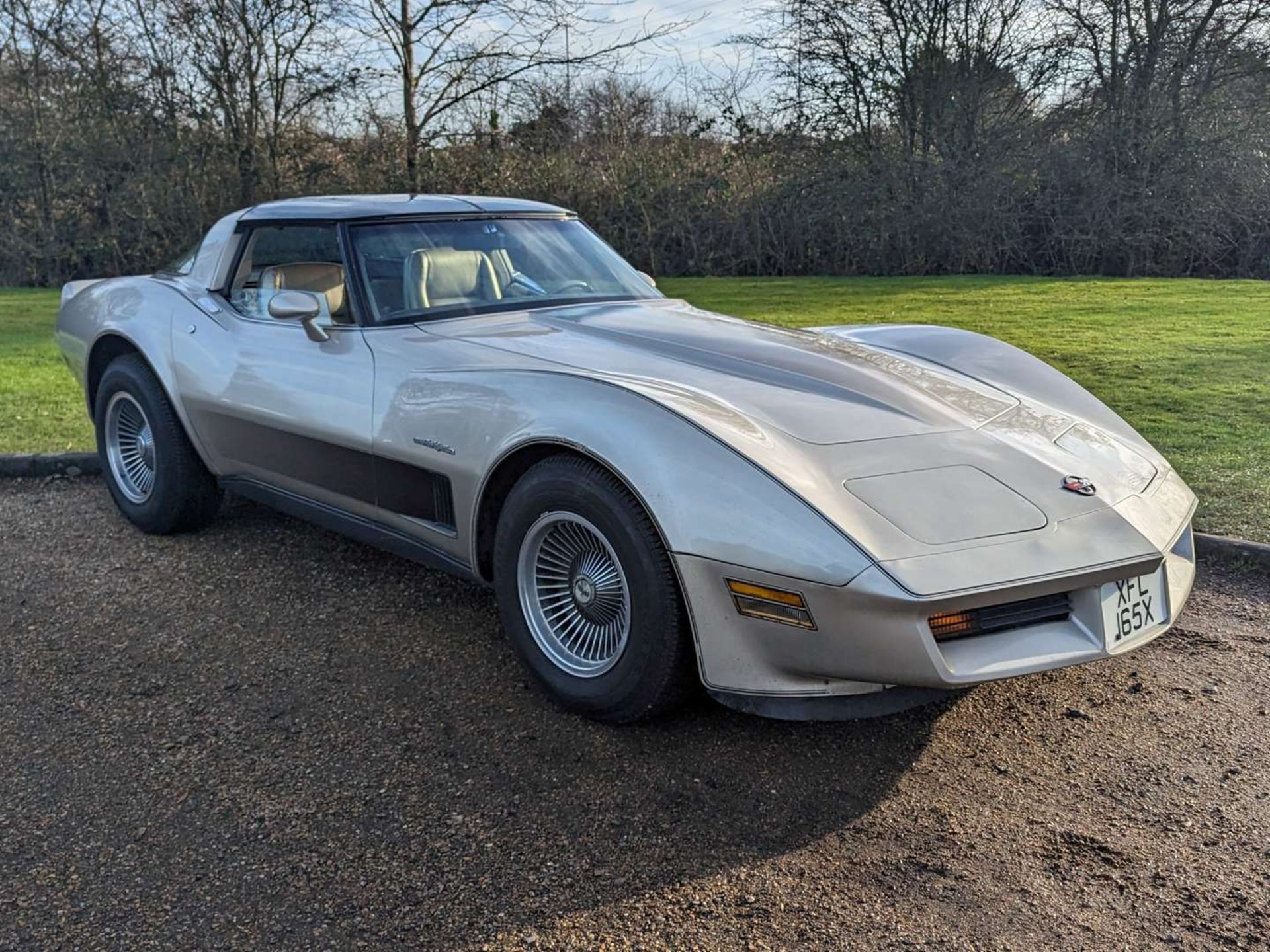 1982 CHEVROLET CORVETTE COLLECTOR EDITION 5.7 AUTO LHD