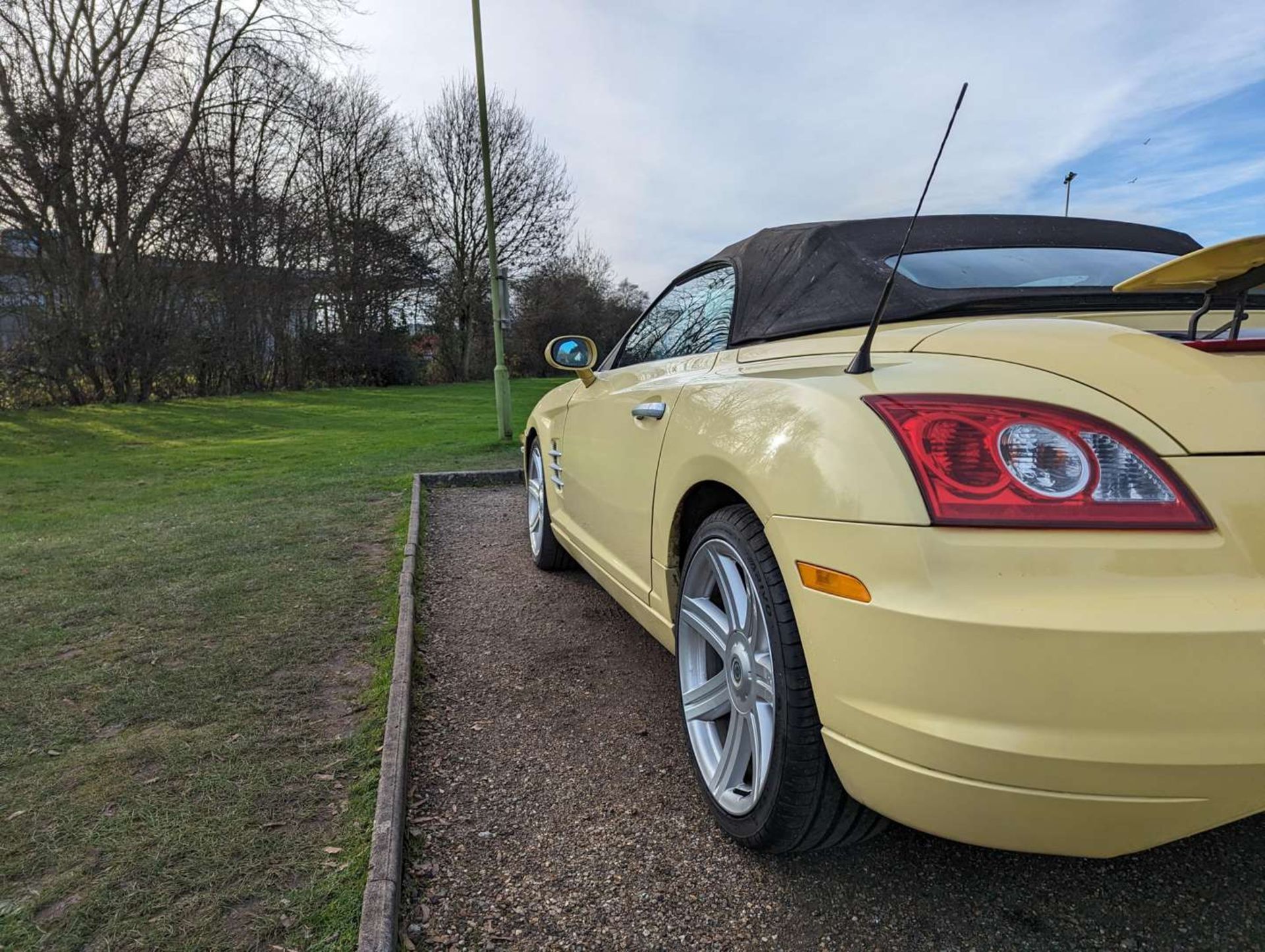 2006 CHRYSLER CROSSFIRE 3.2 CONVERTIBLE AUTO - Image 16 of 28