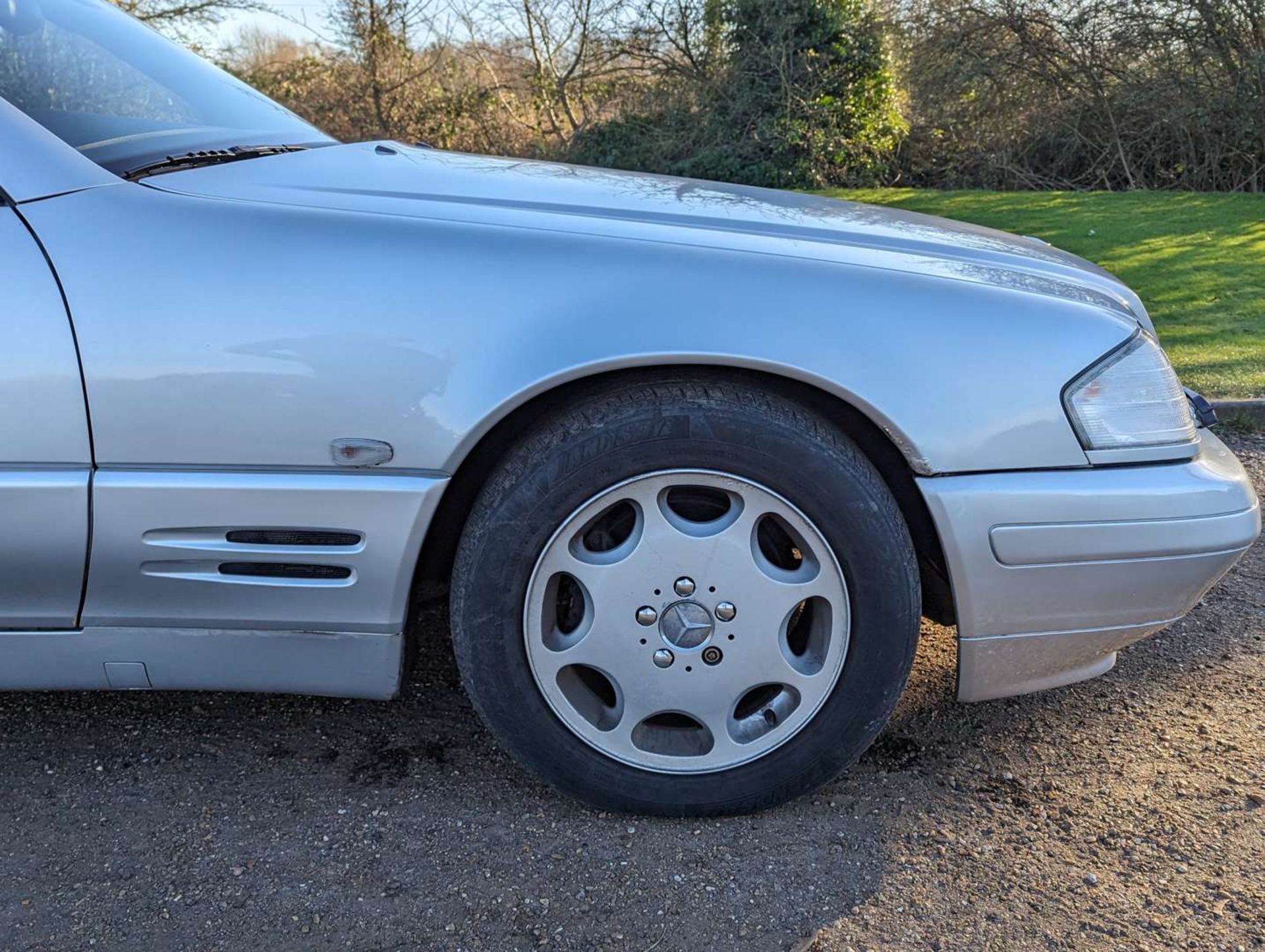 1998 MERCEDES SL320 AUTO - Image 15 of 29