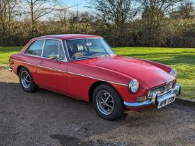 1974 MG B GT