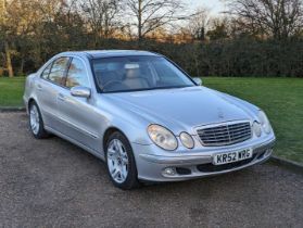 2002 MERCEDES E500 AUTO