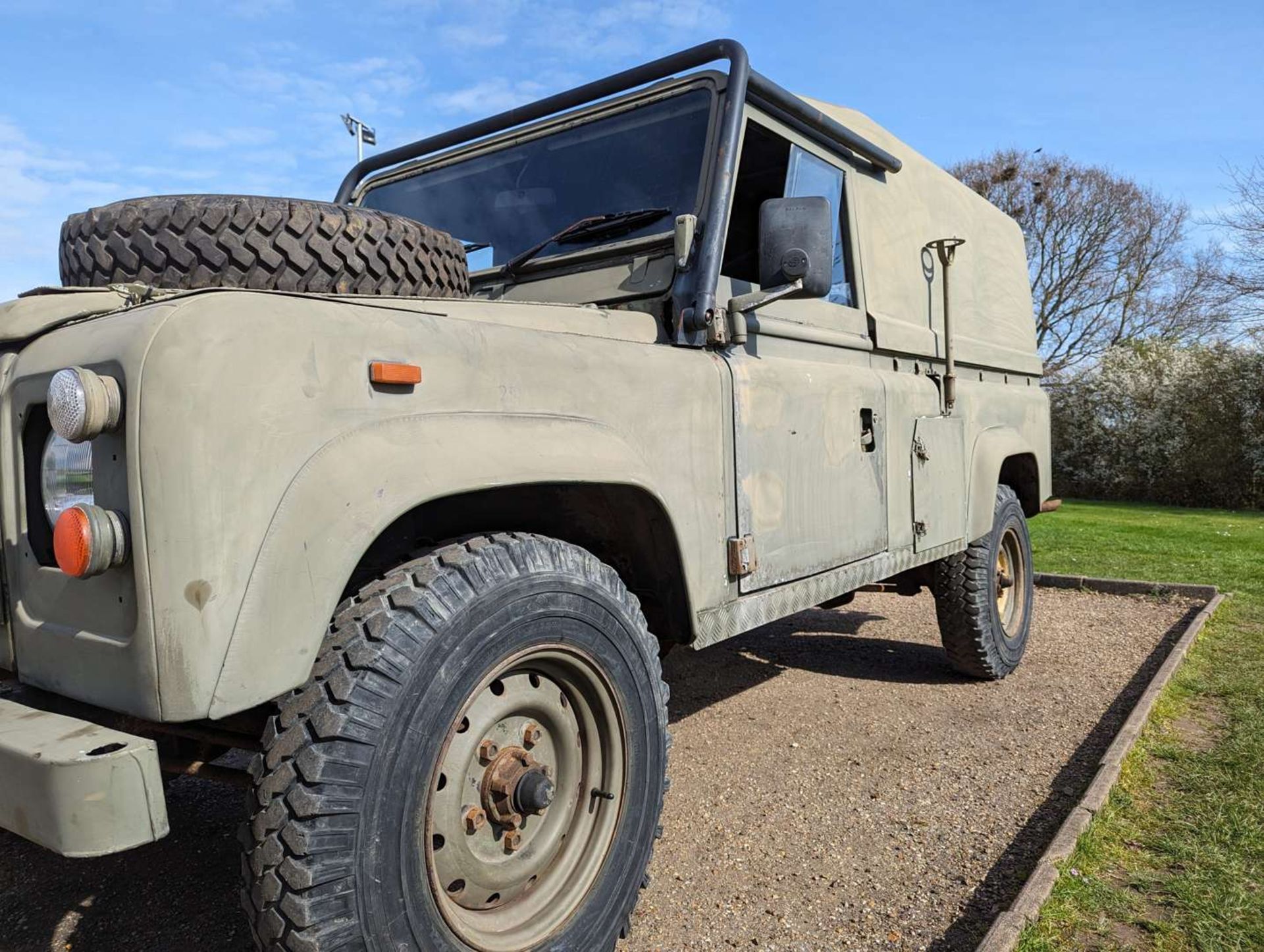 1988 LAND ROVER 110 DEFENDER - Image 11 of 30