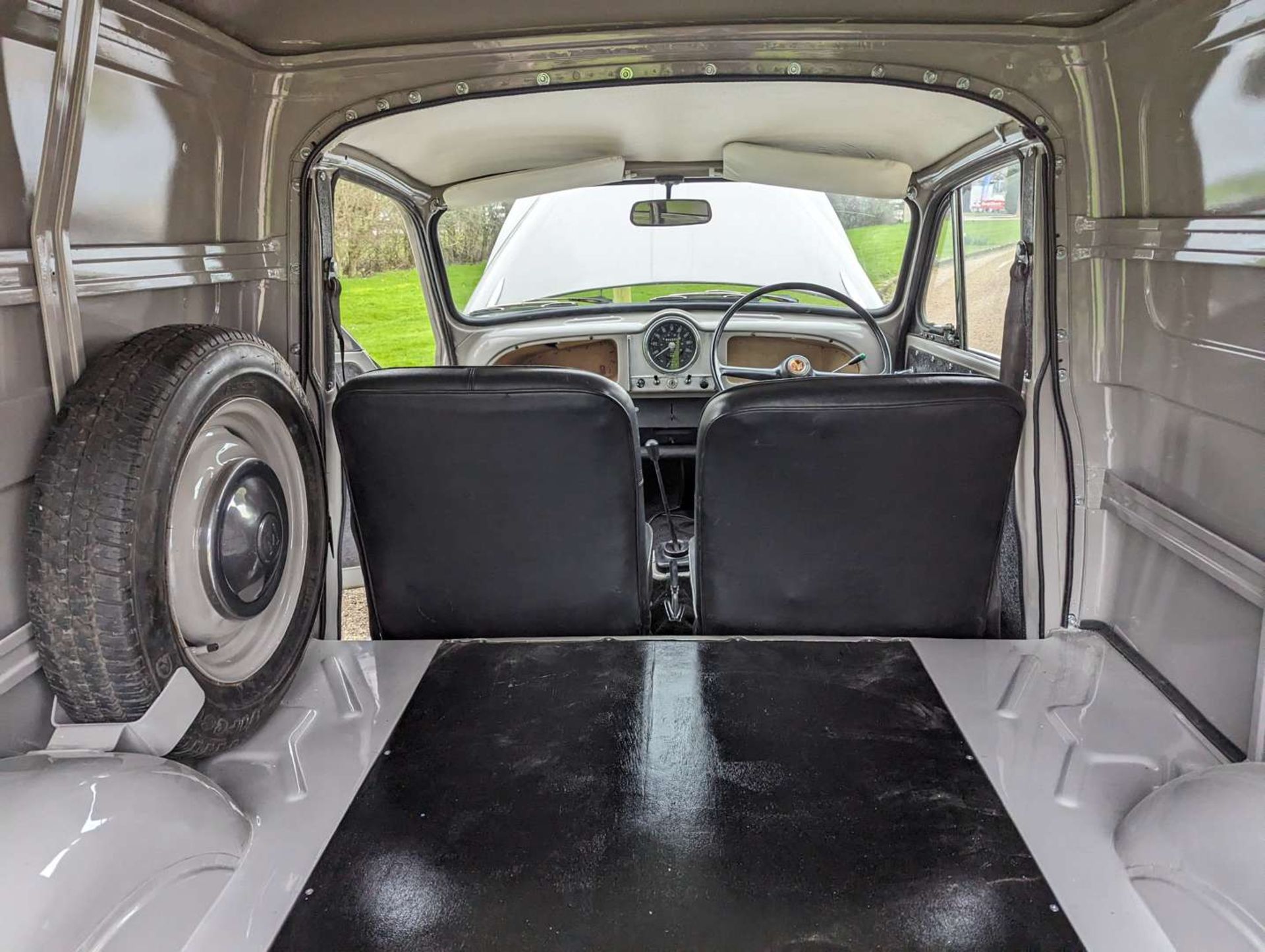 1968 MORRIS 6 CWT VAN - Image 23 of 27