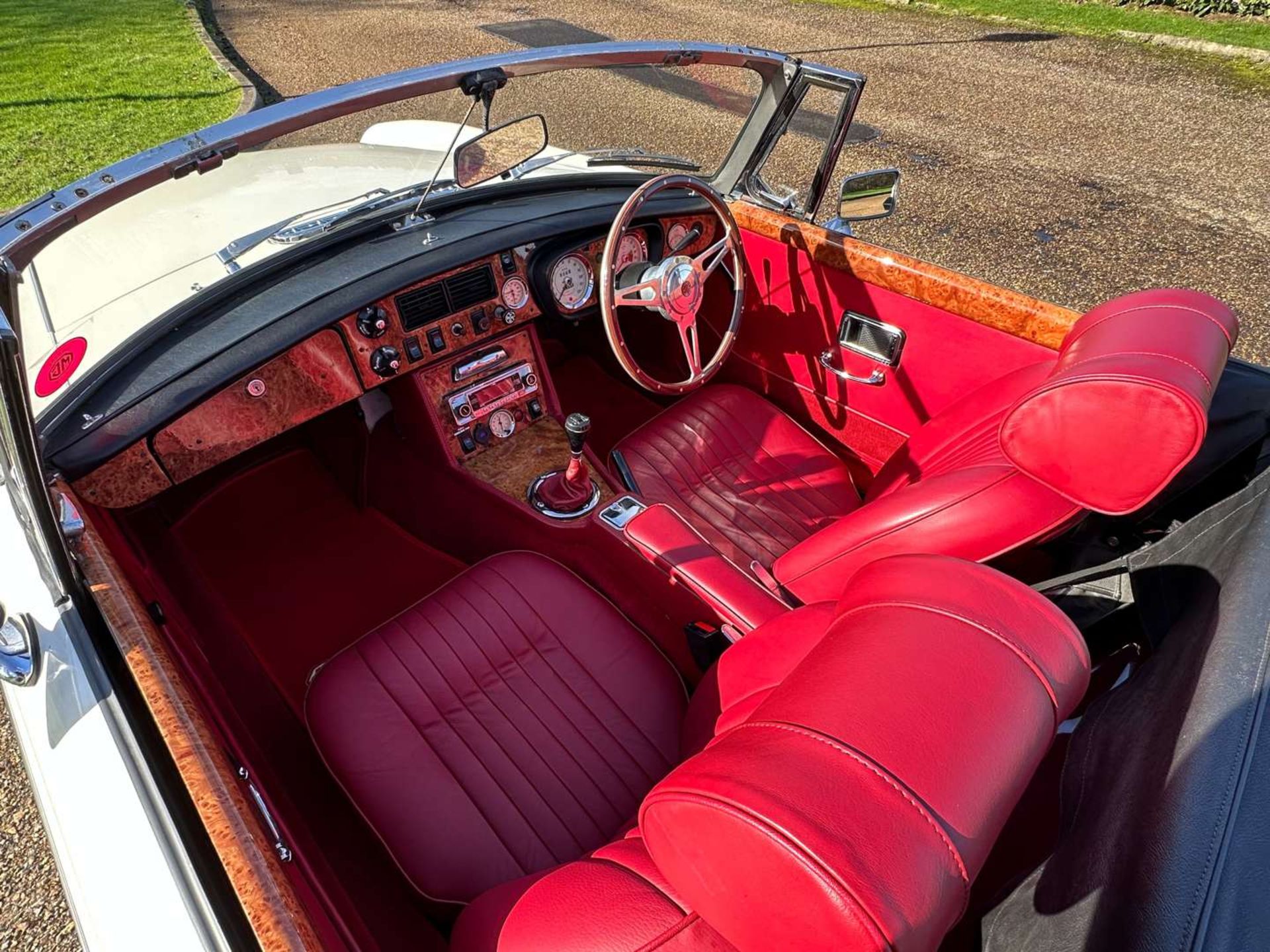 1972 MG B ROADSTER - Image 16 of 26