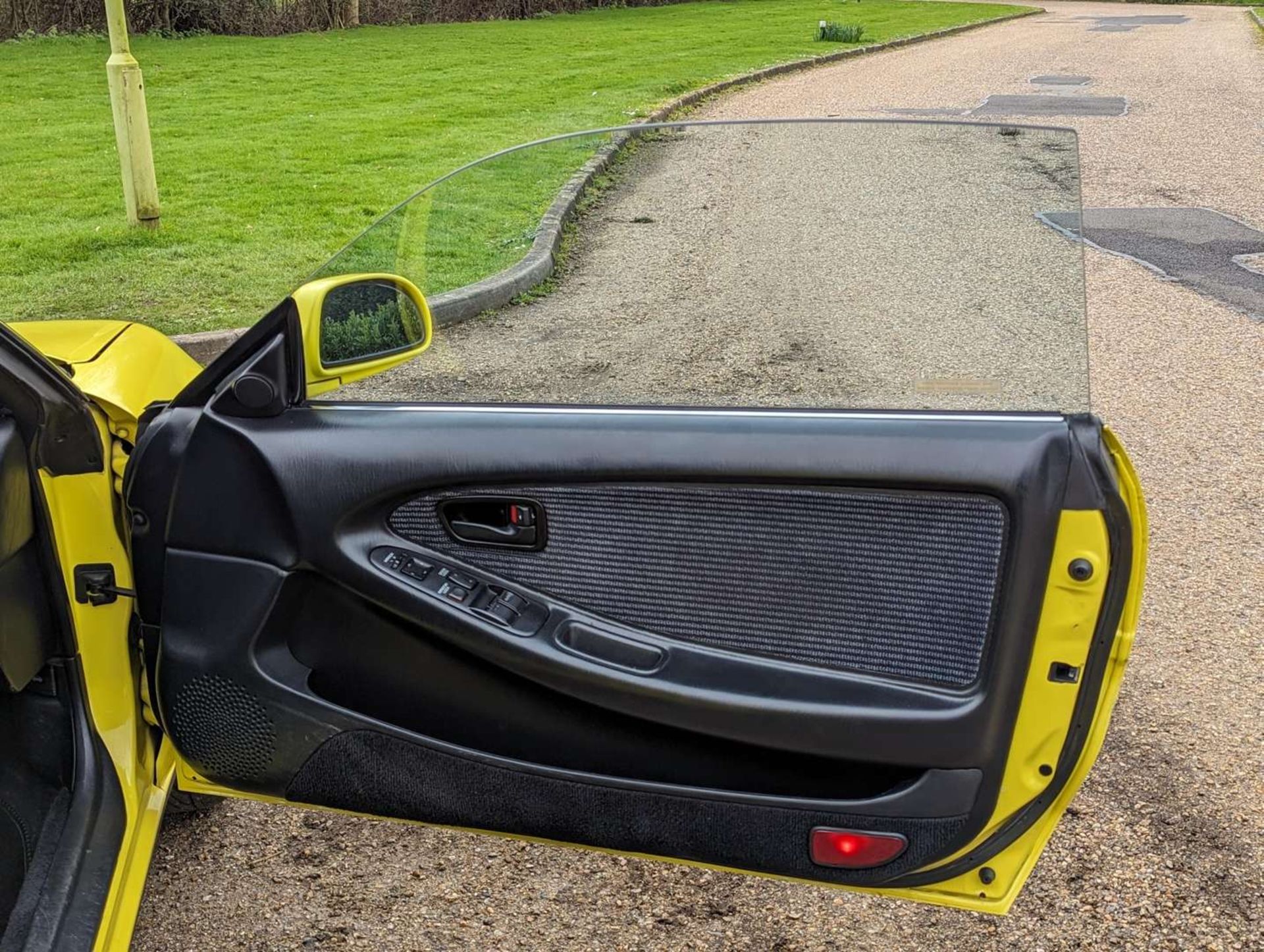 1993 TOYOTA MR2 GT - Image 17 of 29