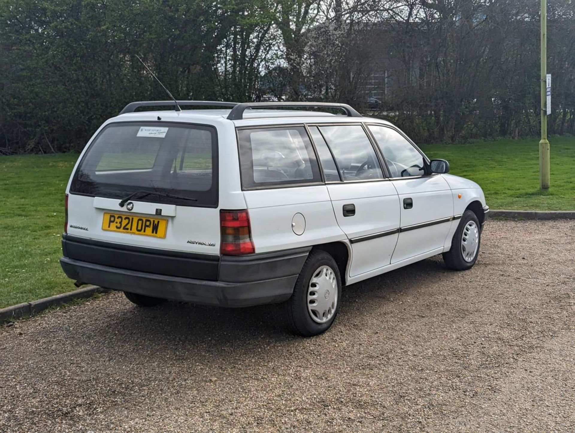 1996 VAUXHALL ASTRA 1.6 EXPRESSION ESTATE - Image 7 of 28