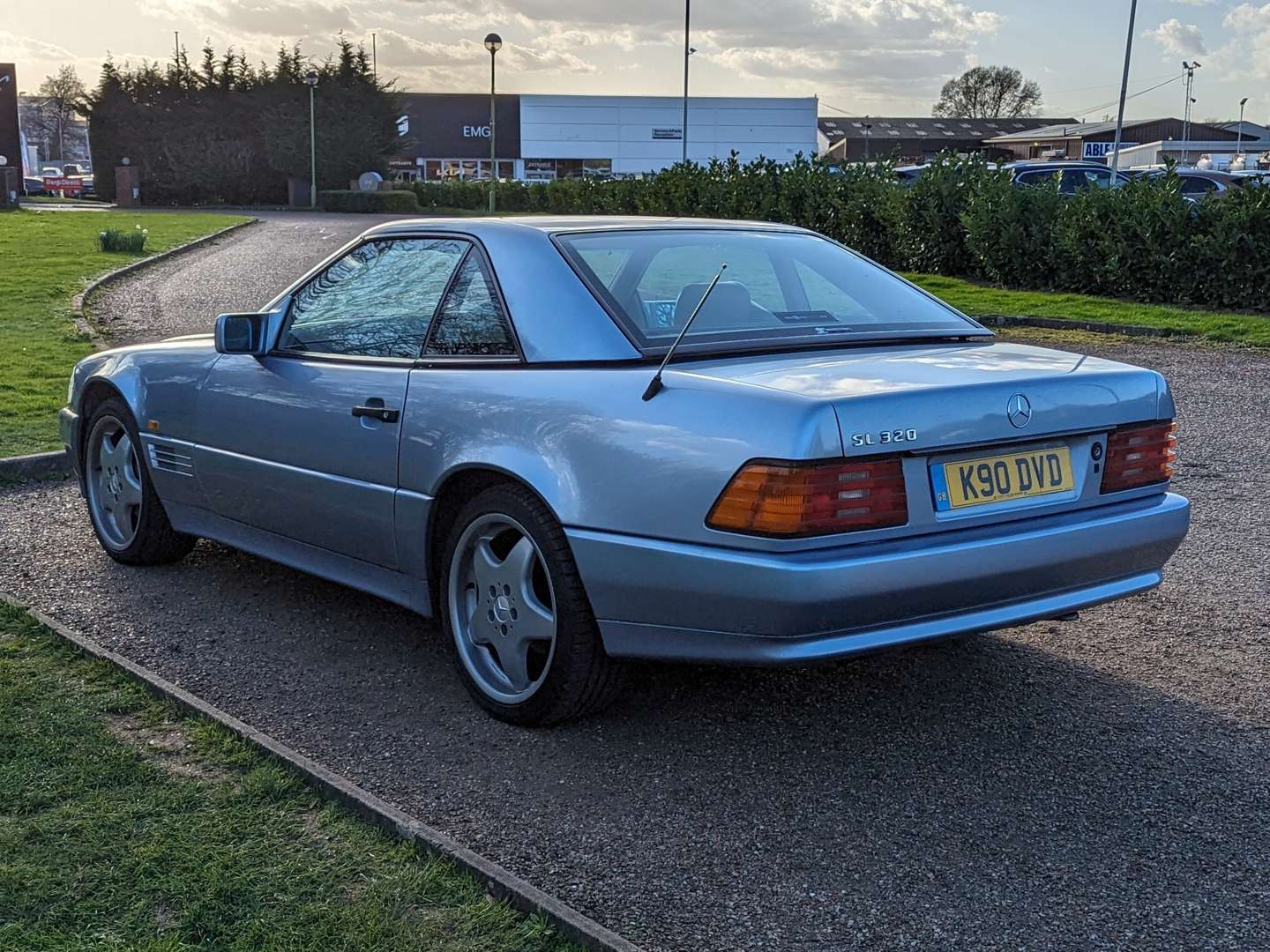 1994 MERCEDES R129 SL320 AUTO - Image 5 of 28