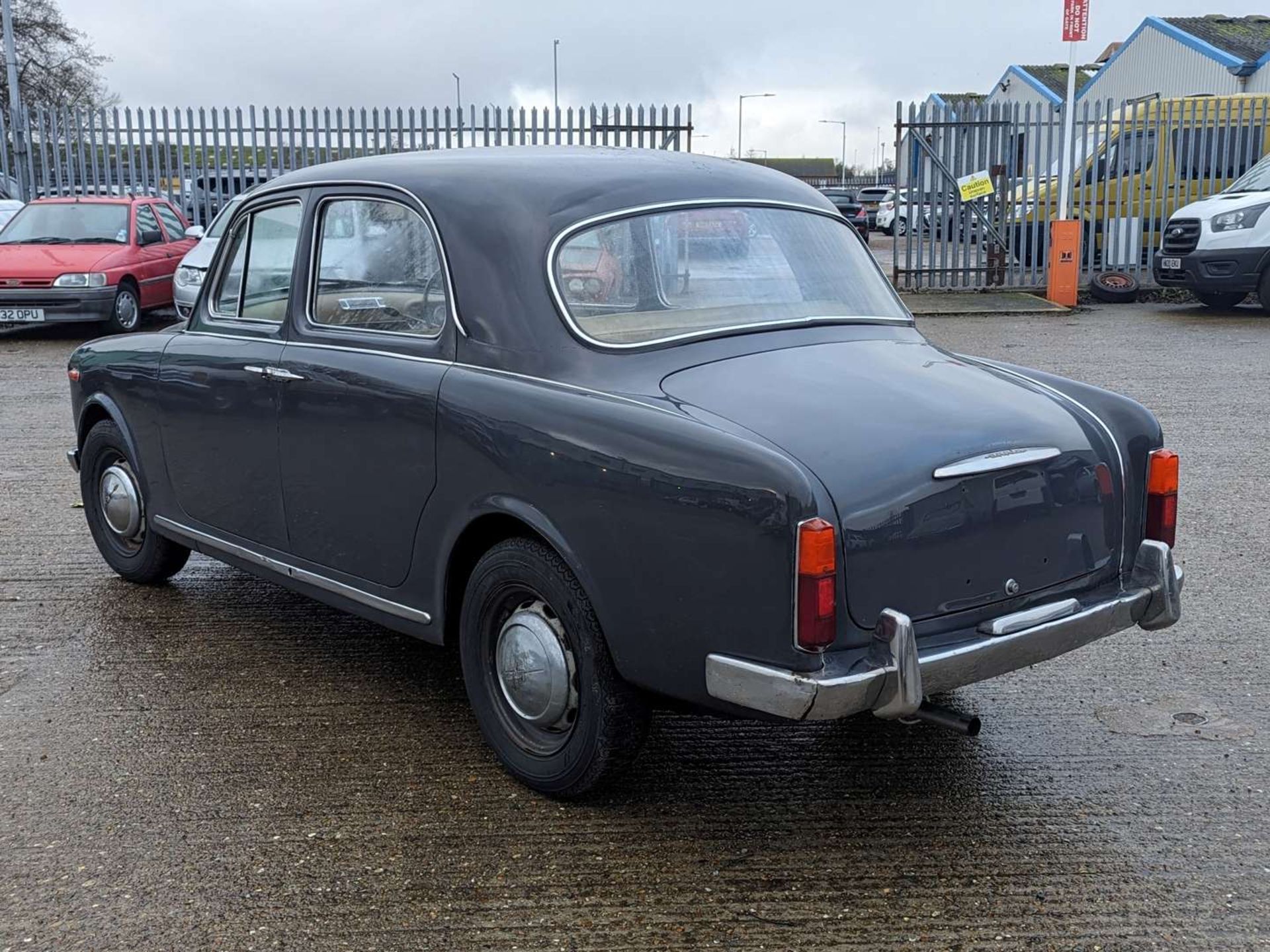 1961 LANCIA APPIA SERIES III SALOON - Image 5 of 28