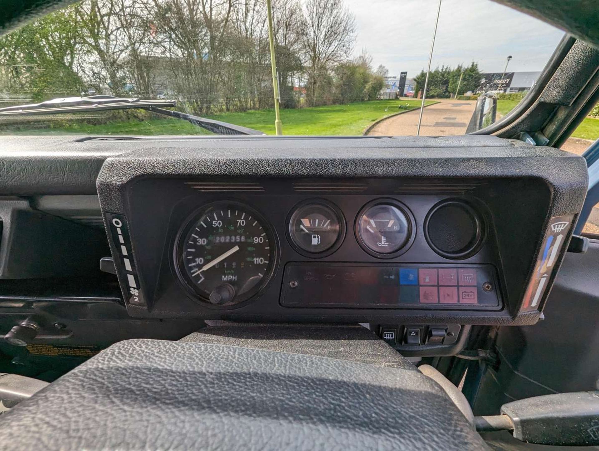 1993 LAND ROVER 90 DEFENDER TD - Image 19 of 27