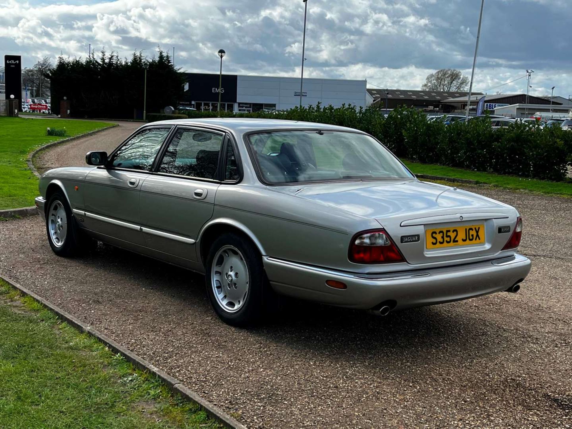 1998 JAGUAR XJ SPORT 3.2 V8 AUTO - Image 5 of 29