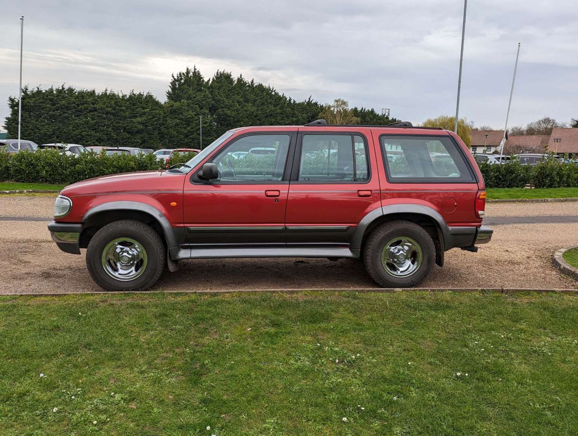 1998 FORD EXPLORER 4.0 V6 AUTO ONE OWNER - Image 4 of 29