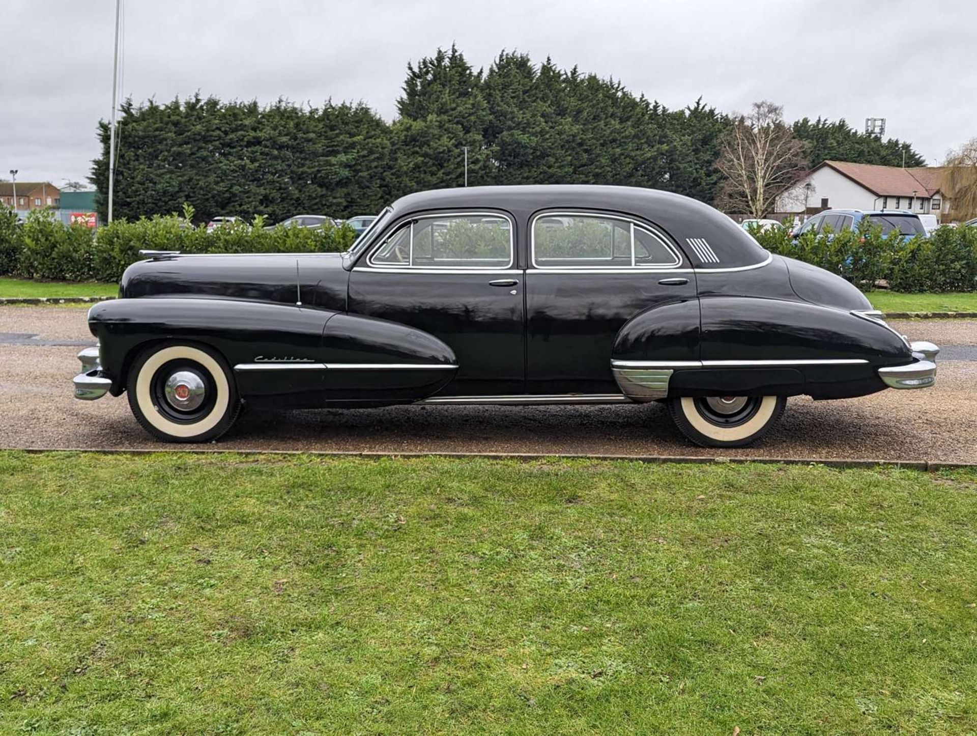 1947 CADILLAC SERIES 62 SEDAN LHD - Image 4 of 30