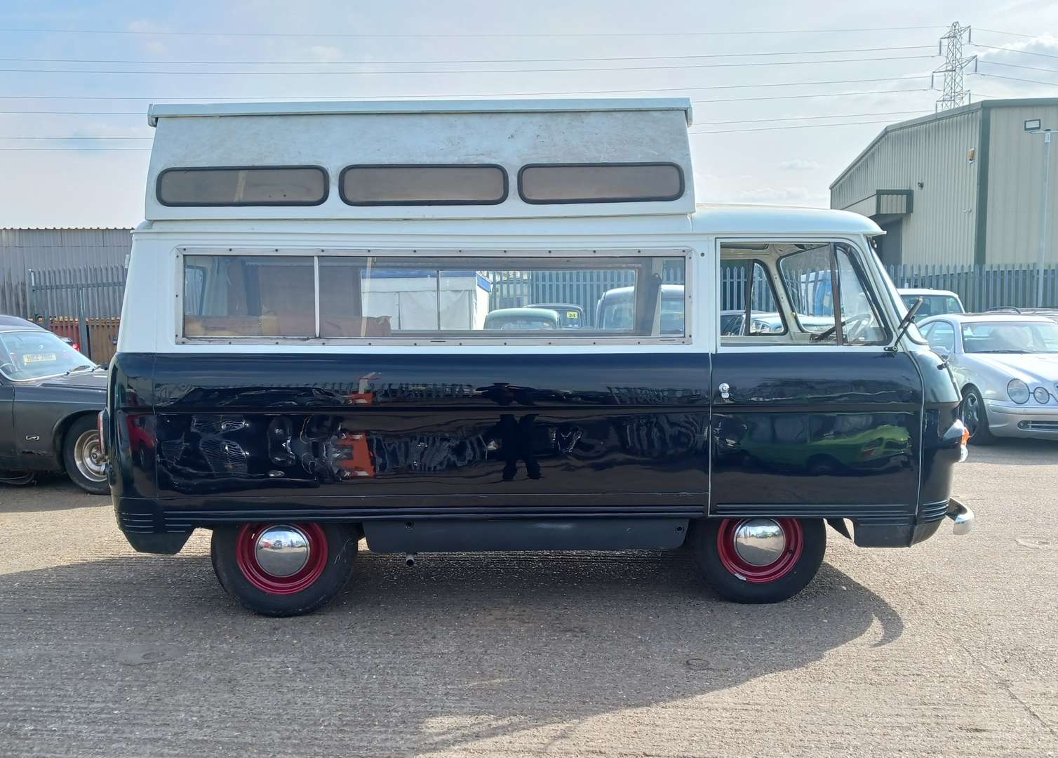 1972 COMMER PB CAMPERVAN - Image 8 of 17