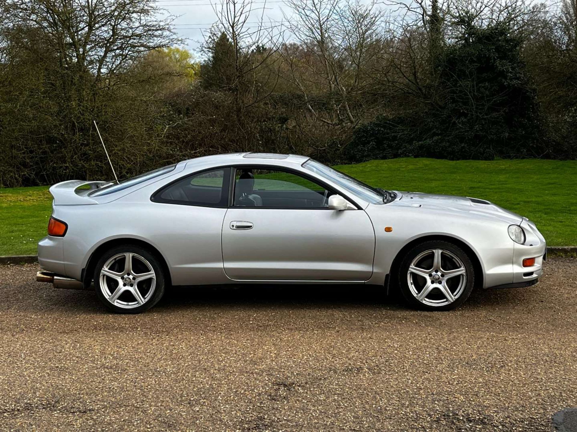 1995 TOYOTA CELICA GT-4 - Image 8 of 28