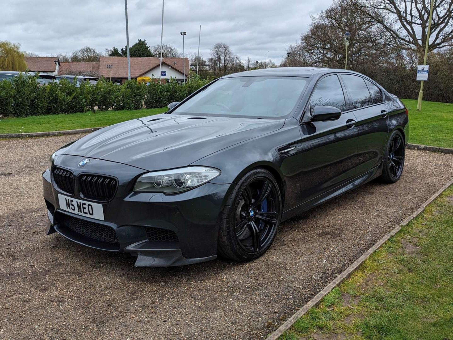 2013 BMW M5 AUTO - Image 3 of 30