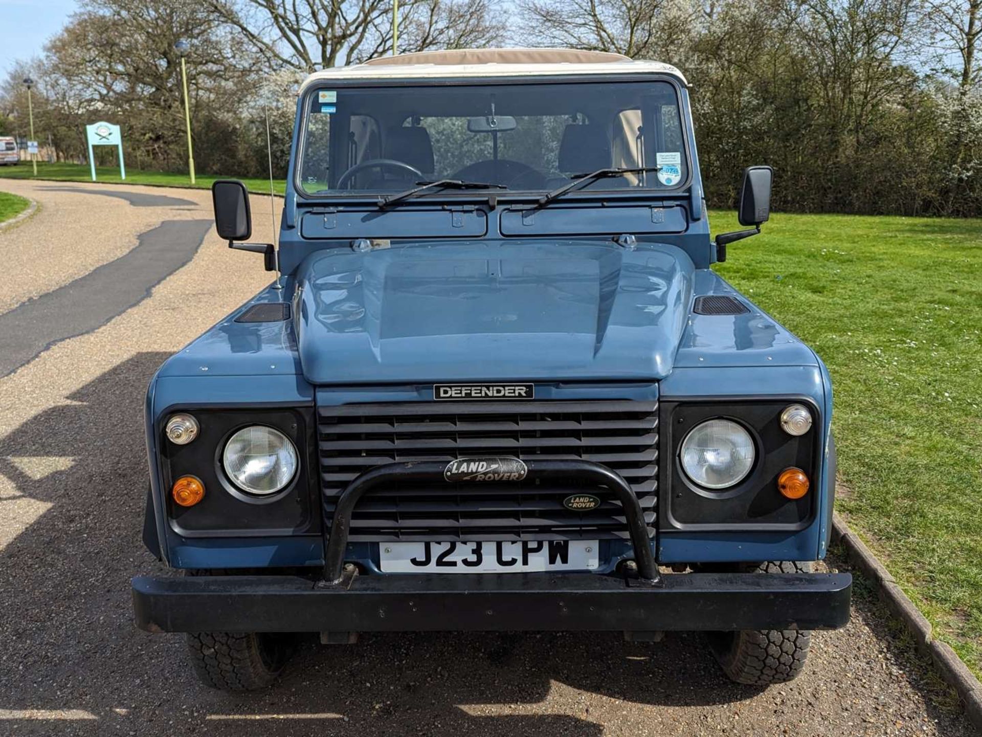 1993 LAND ROVER 90 DEFENDER TD - Image 2 of 27