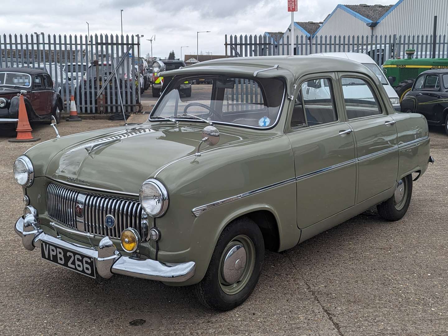 1954 FORD CONSUL SALOON - Image 3 of 29