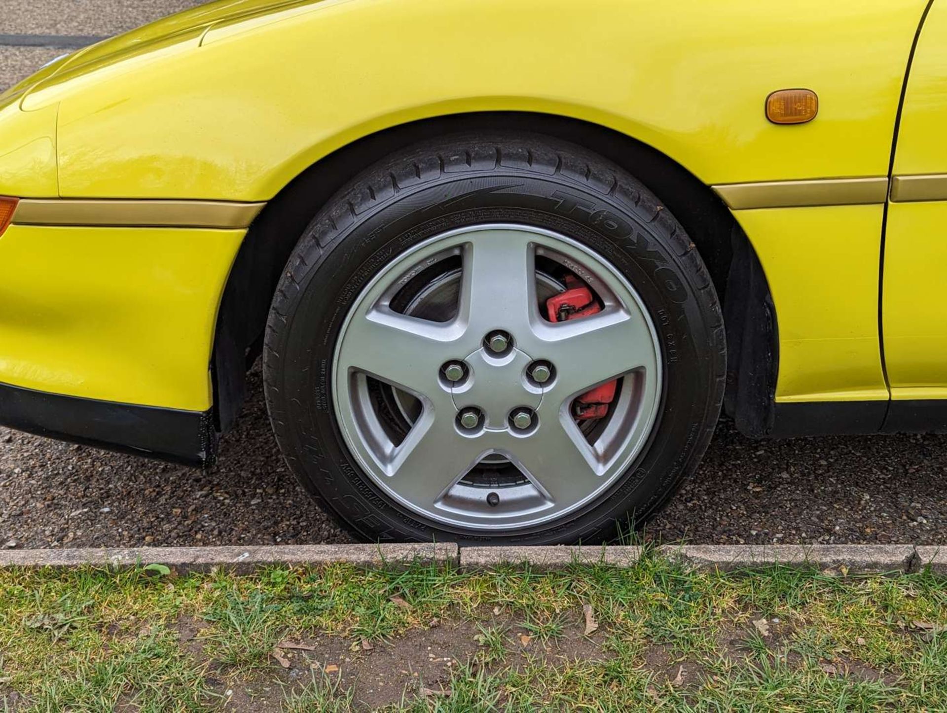 1993 TOYOTA MR2 GT - Image 14 of 29