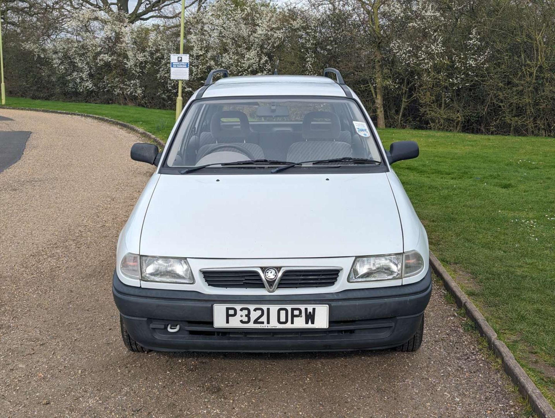 1996 VAUXHALL ASTRA 1.6 EXPRESSION ESTATE - Image 2 of 28