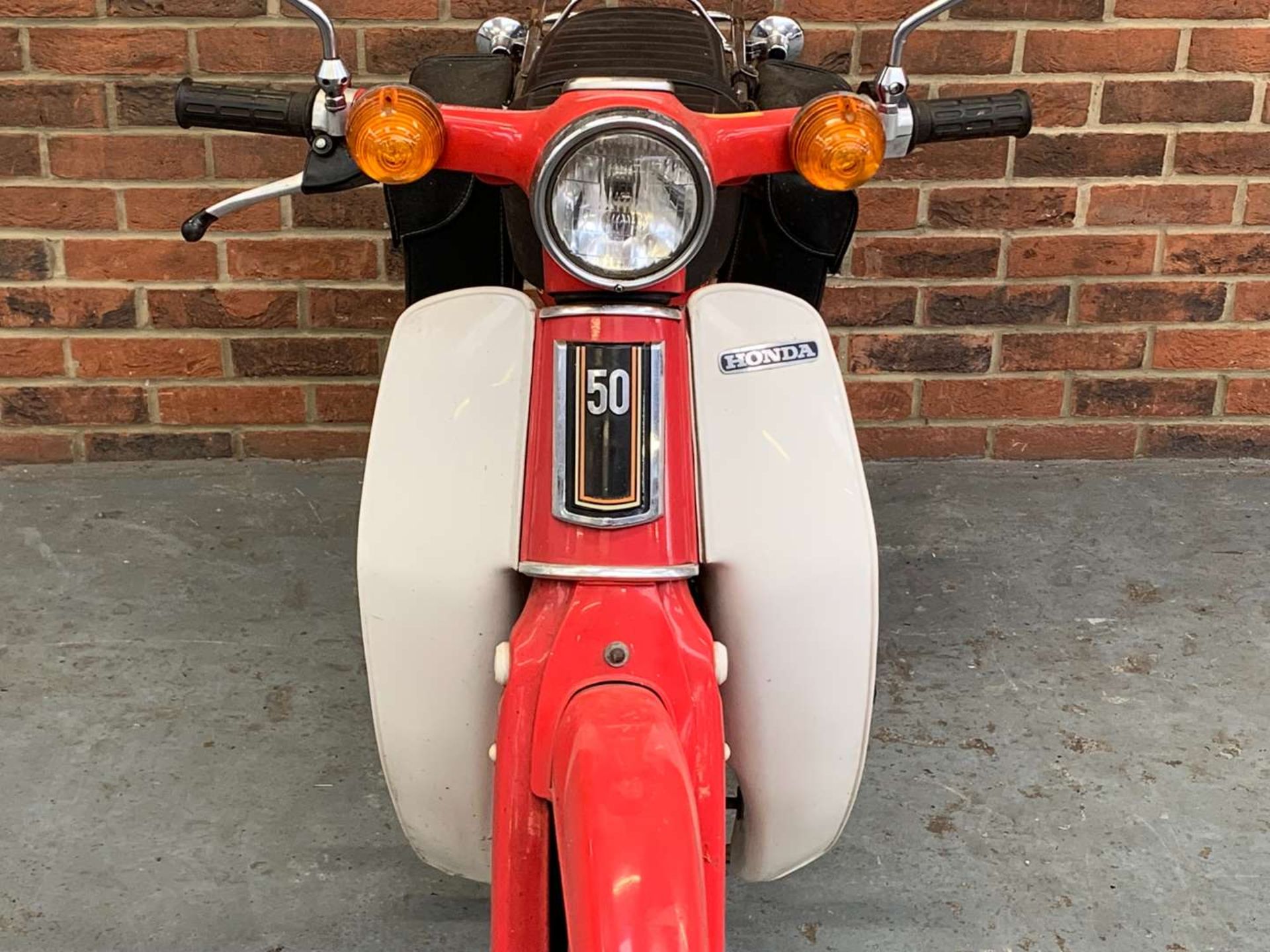 1982 HONDA C50 - Image 17 of 21