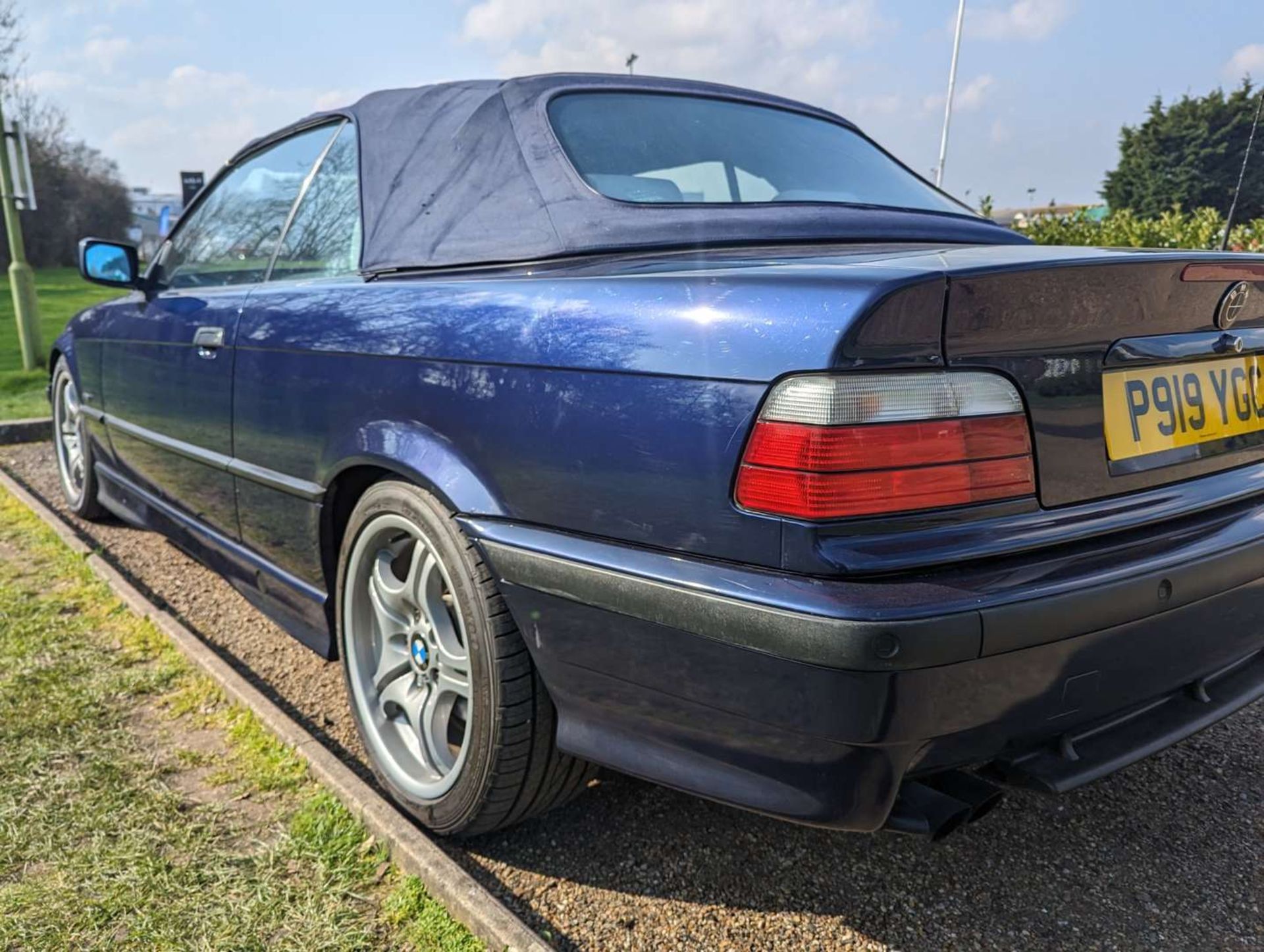 1997 BMW 328I CABRIO AUTO - Image 11 of 29