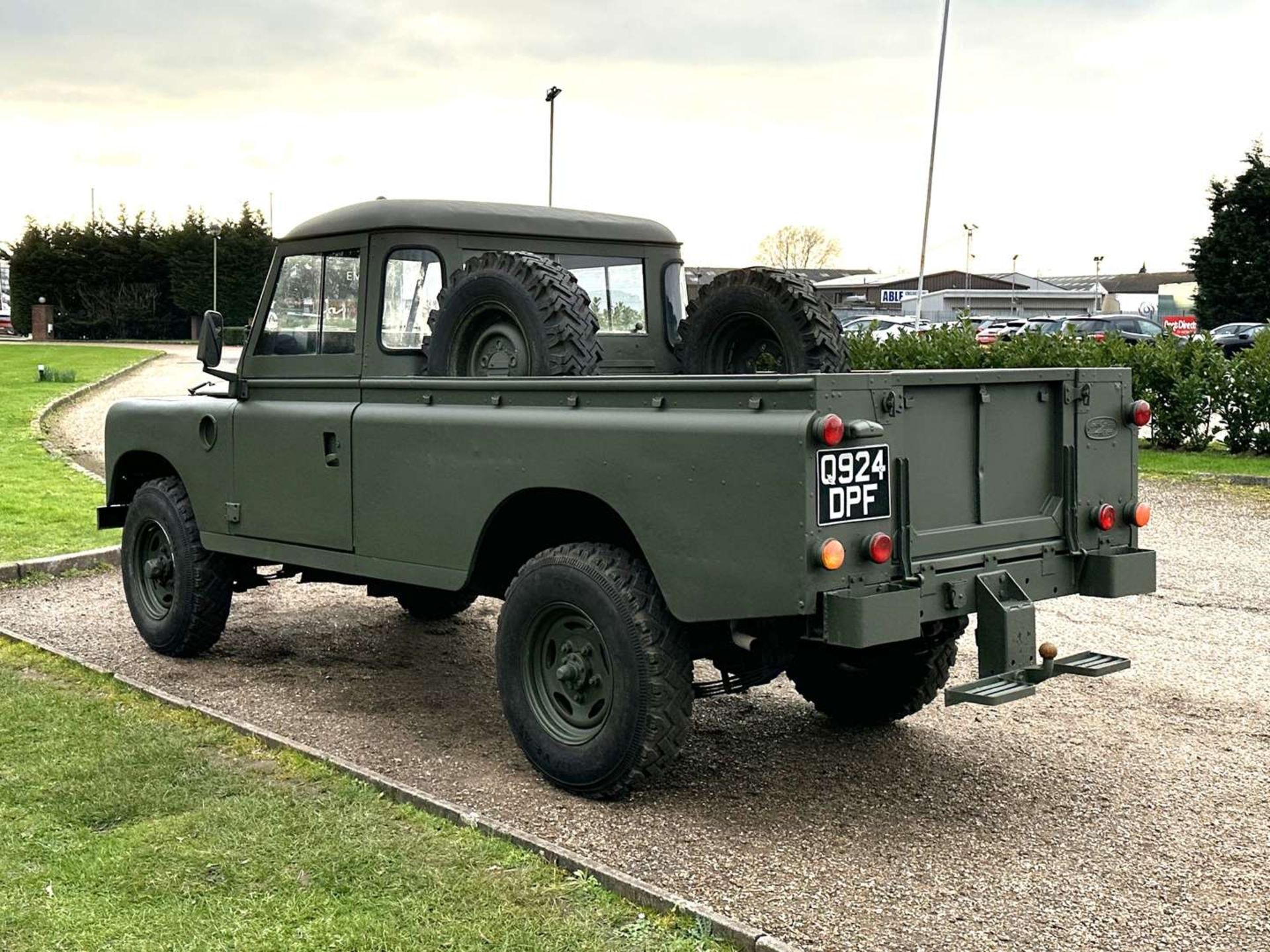 1992 LAND ROVER SERIES III PICK-UP - Image 5 of 25