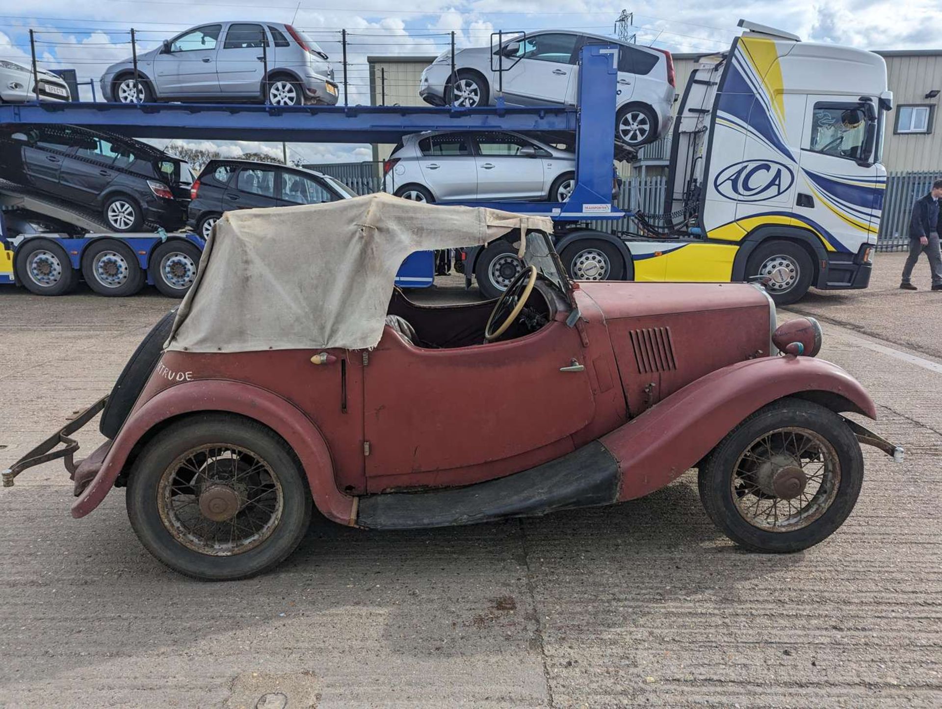 1937 MORRIS FOUR SEATER TOURER - Image 8 of 24