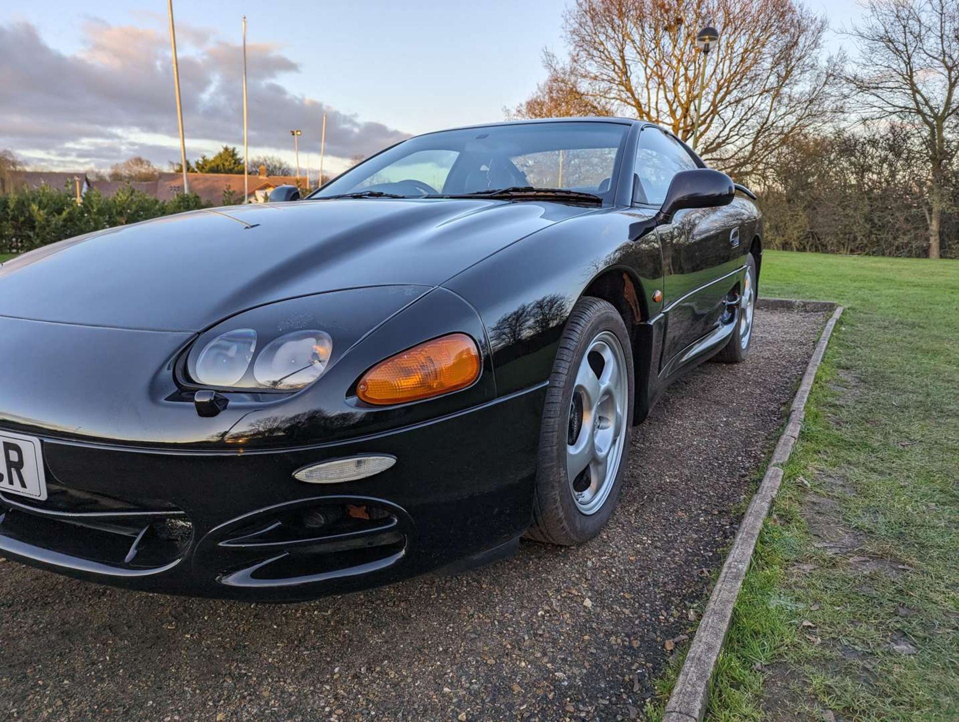 1996 MITSUBISHI 3000 GT - Image 11 of 29