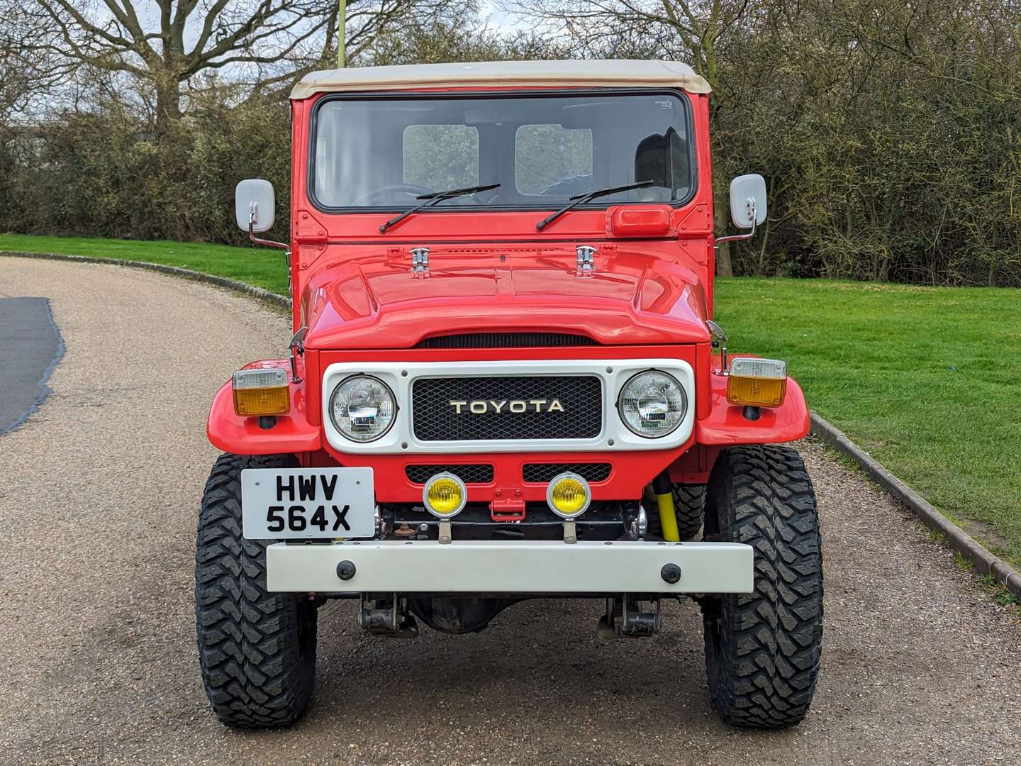 1981 TOYOTA LAND CRUISER FJ40 - Image 2 of 27