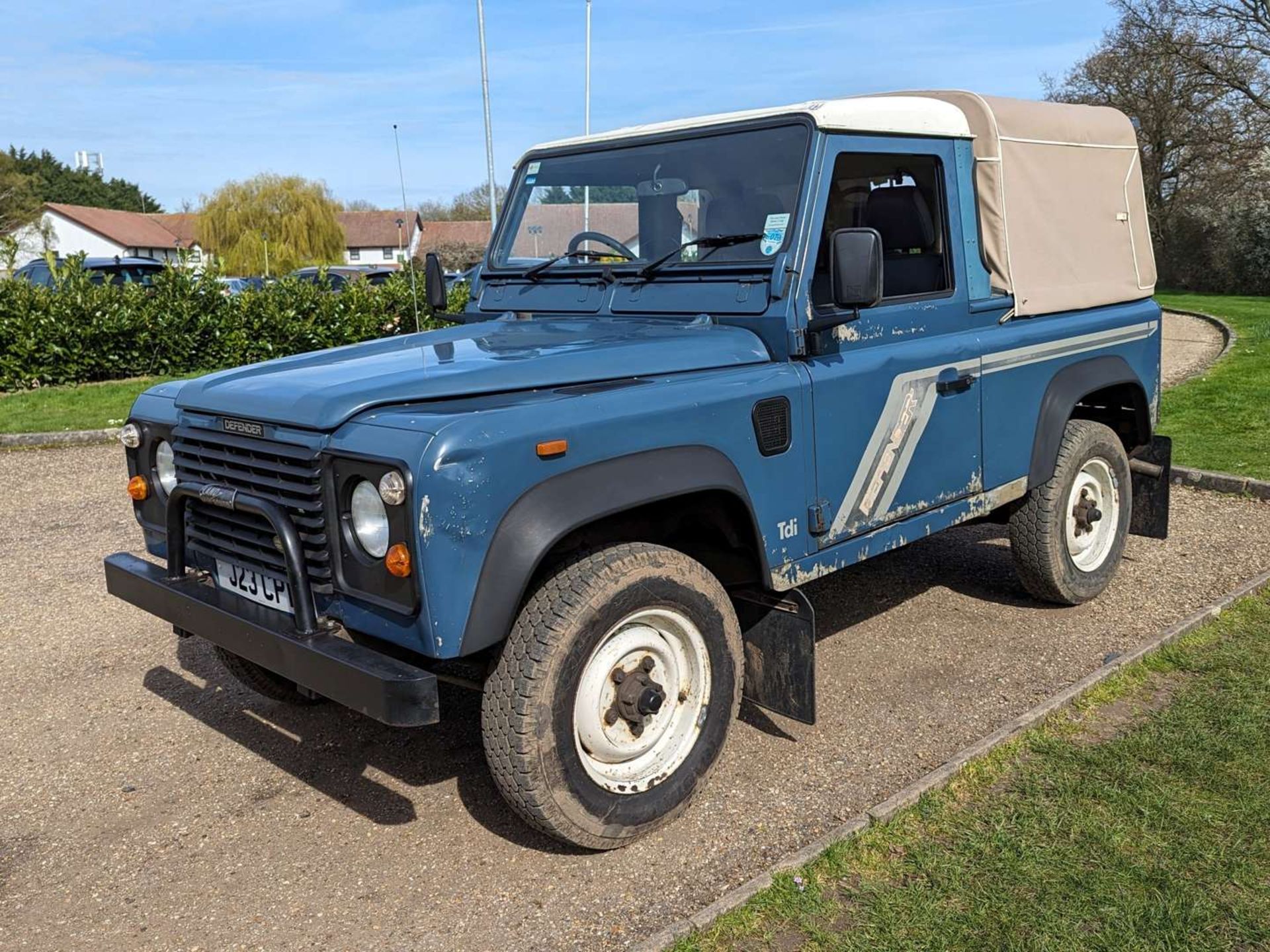 1993 LAND ROVER 90 DEFENDER TD - Image 3 of 27