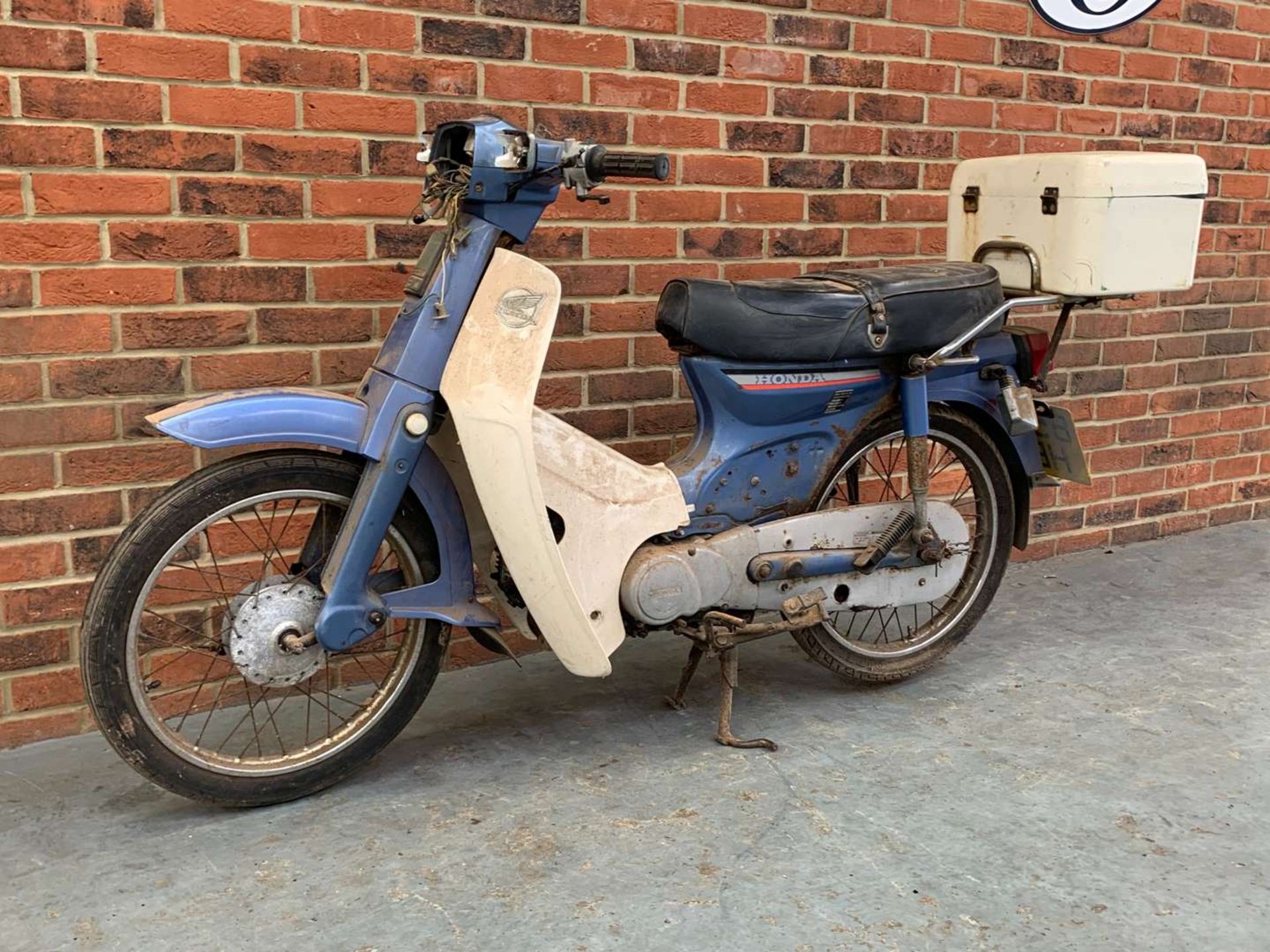 1984 HONDA C 90 E - Image 4 of 24