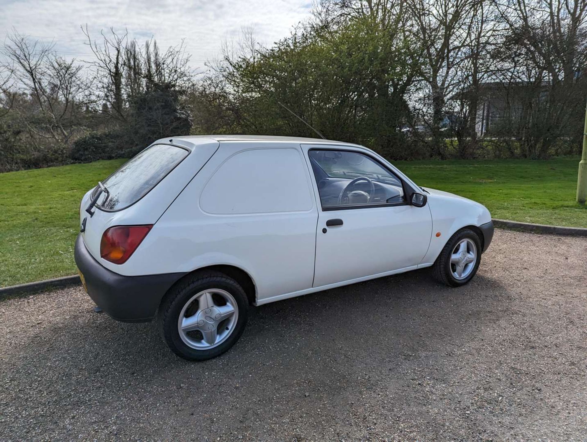 1998 FORD FIESTA 35 VAN - Image 7 of 28