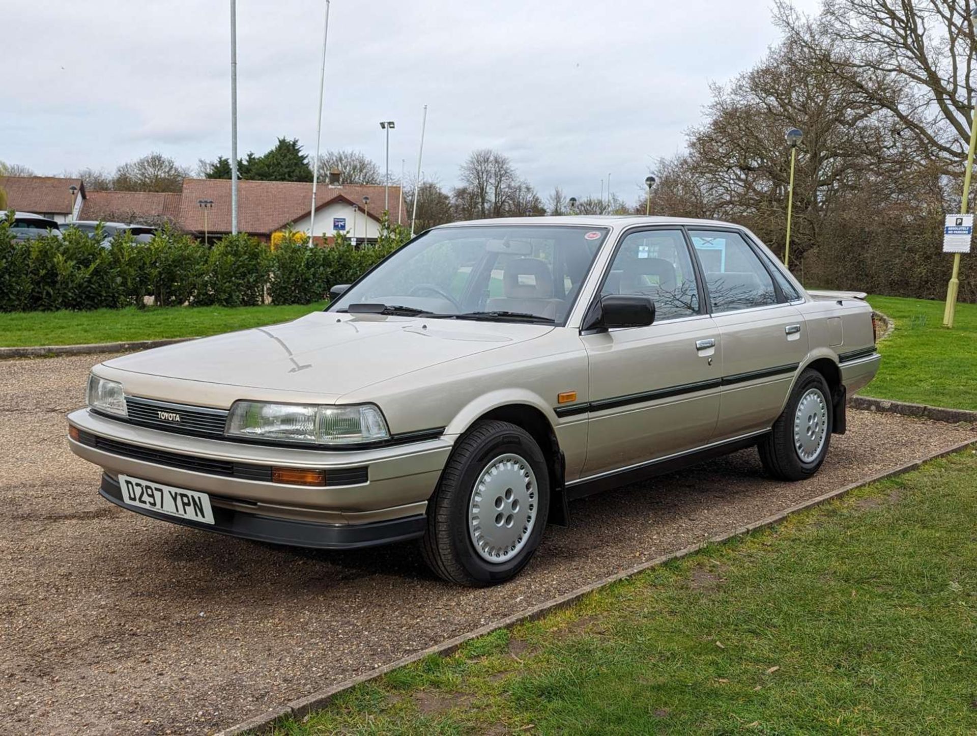 1987 TOYOTA CAMRY 2.0 GLI - Image 3 of 29