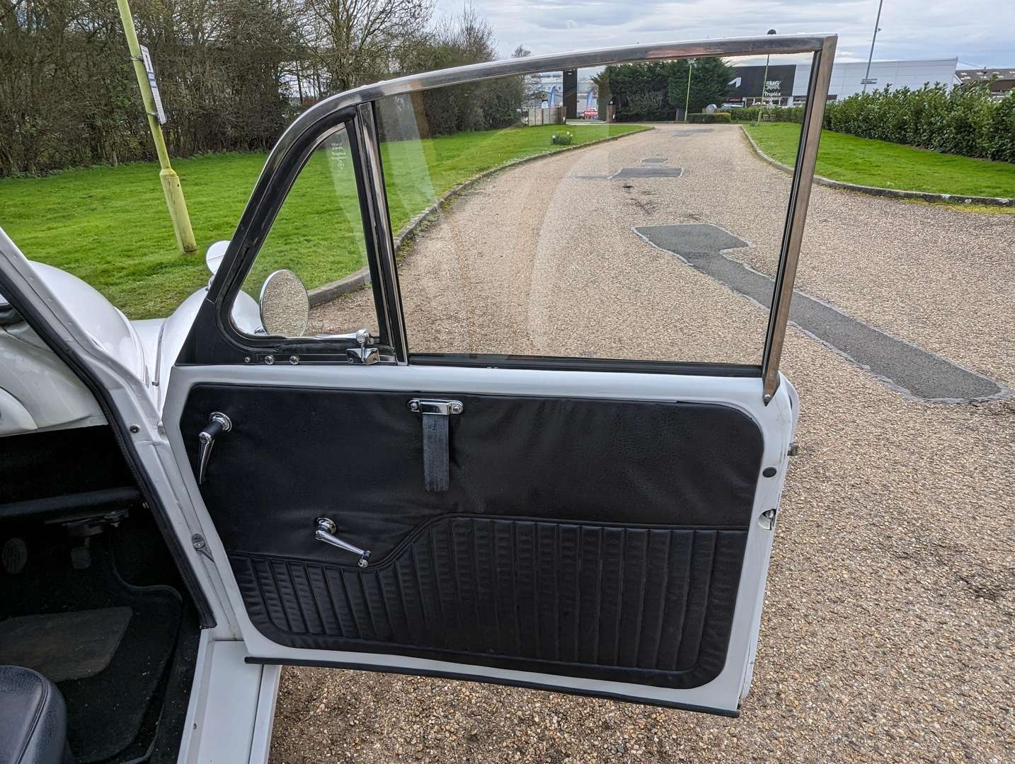 1971 MORRIS MINOR 1000 TRAVELLER - Image 17 of 29