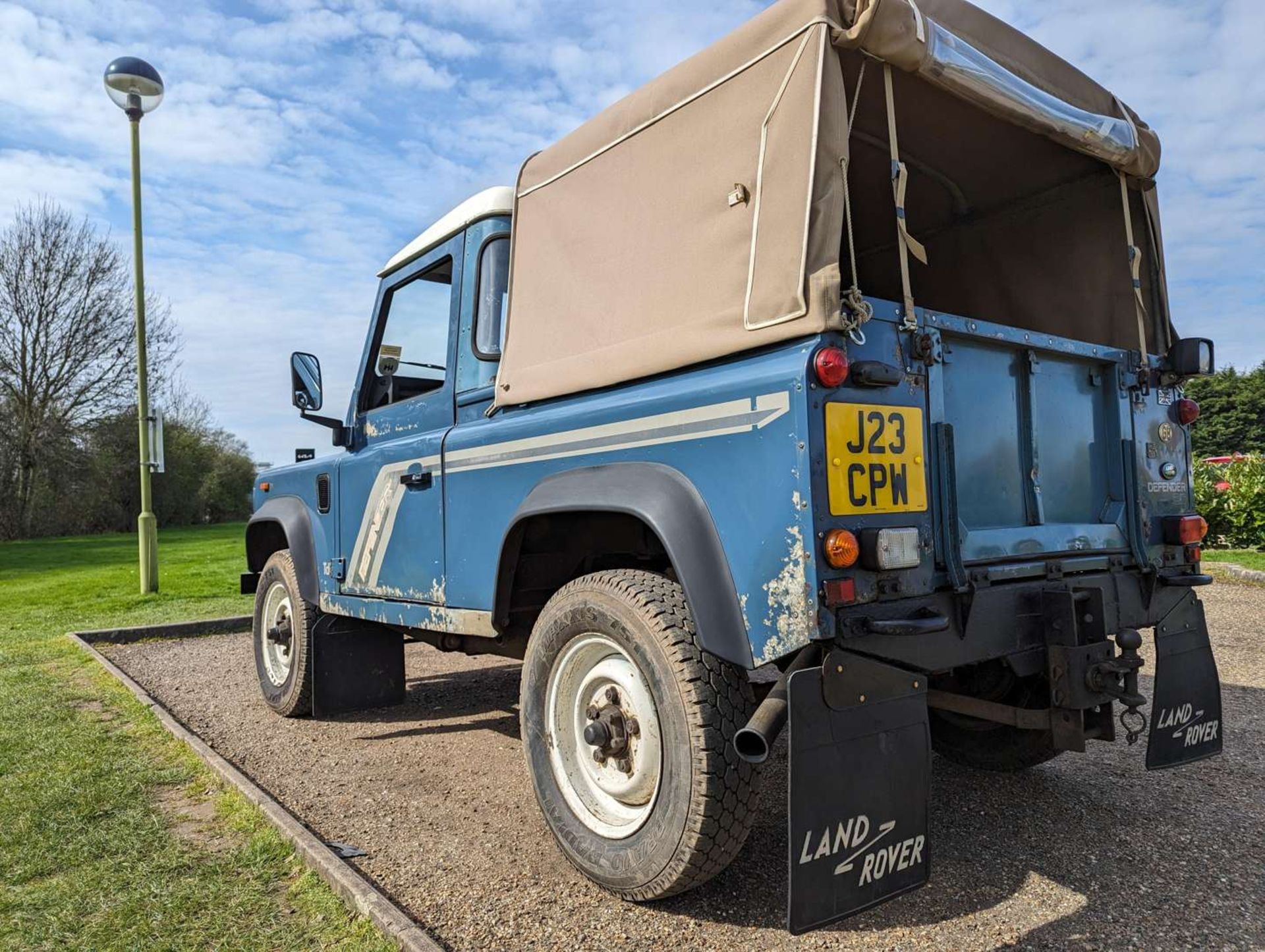 1993 LAND ROVER 90 DEFENDER TD - Image 10 of 27